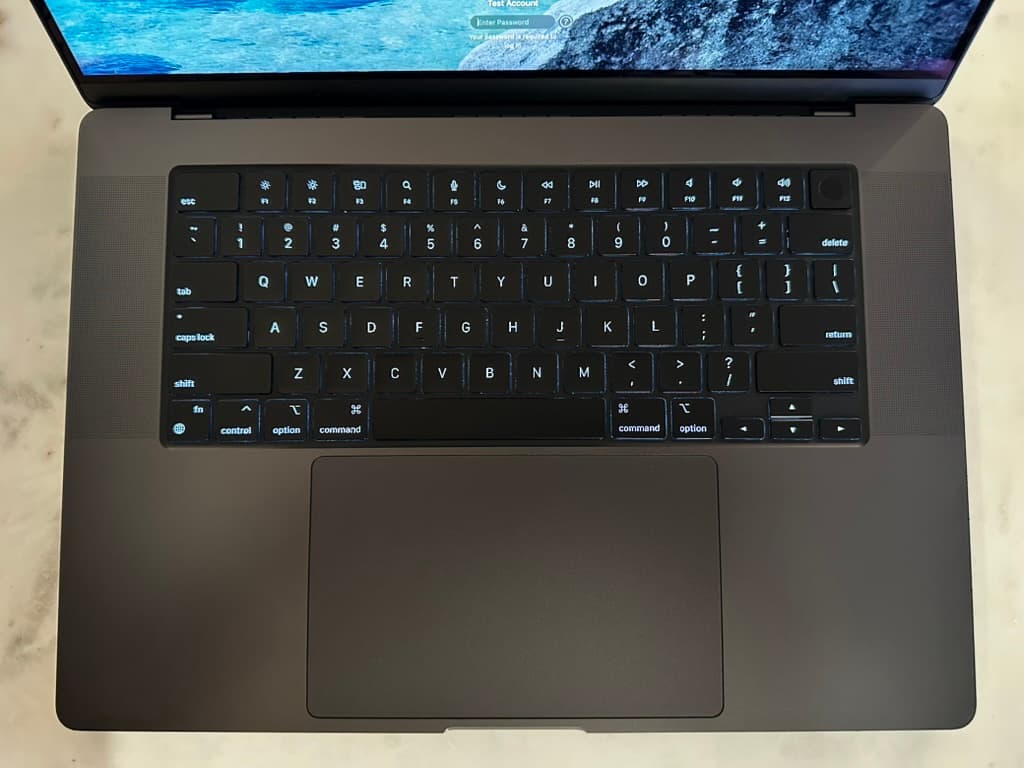 MacBook Pro Late 2023 (M3) Max - 16"