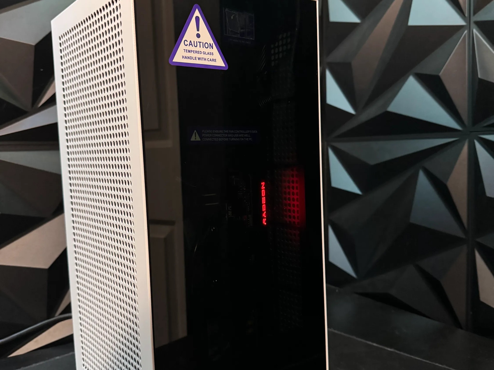 🖥️ Tusker Power Tower ⚡🐘 Ryzen 5 8400F| RX 6750 XT| 32 GB DDR5 5600MHz