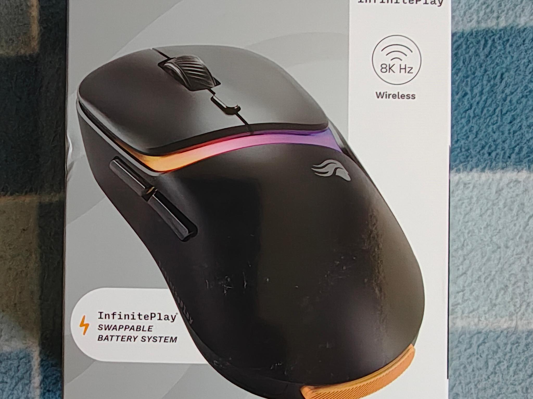 Glorious Model D3 Wireless Mouse - Used