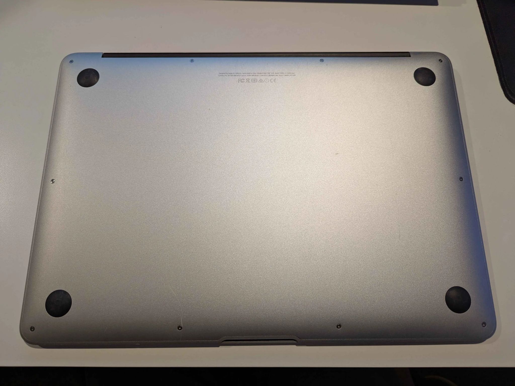 MacBook Air (13-inch, 2017)