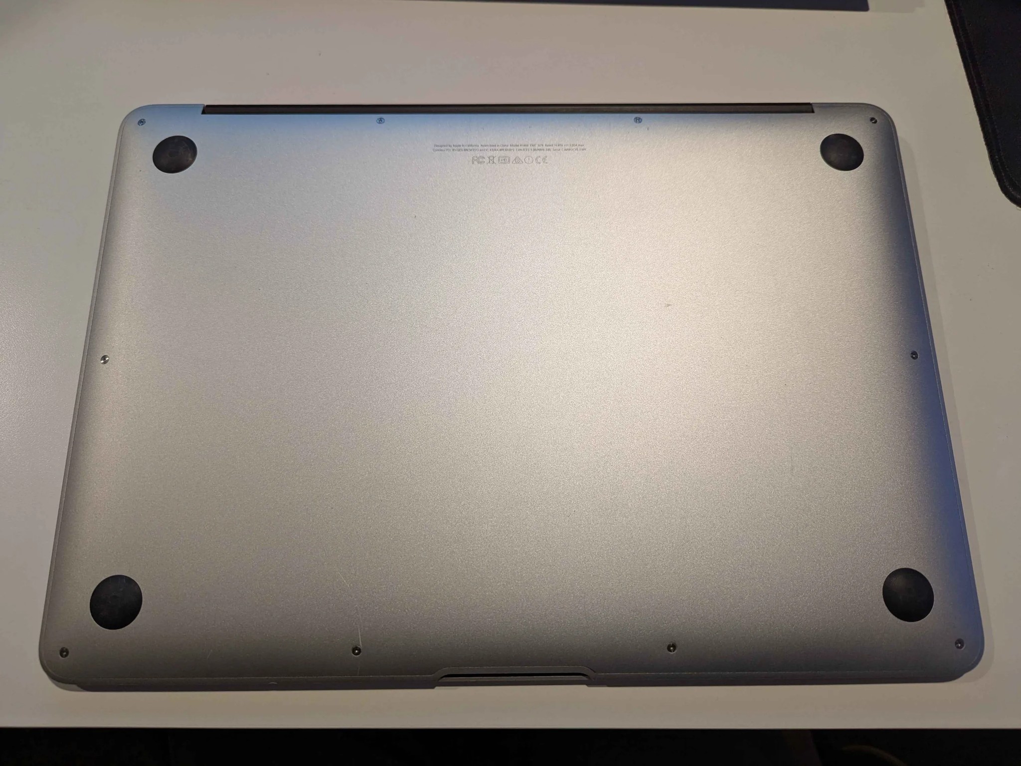 MacBook Air (13-inch, 2017)