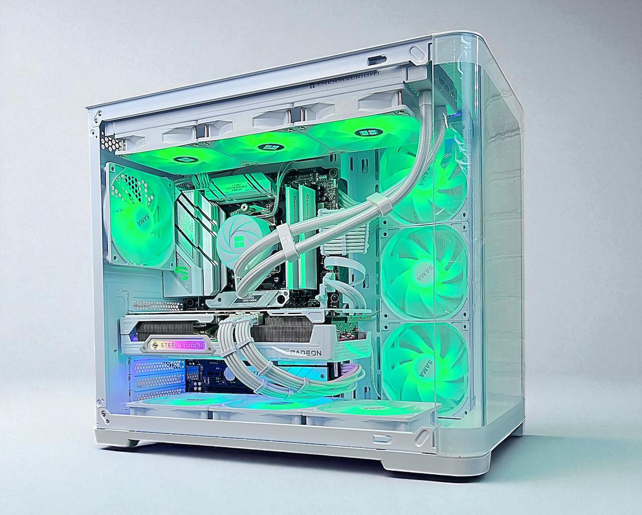 White RX 9070 XT Ryzen 7 7700X 32GB DDR5 2TB M.2 Win 11 Pro Gaming PC
