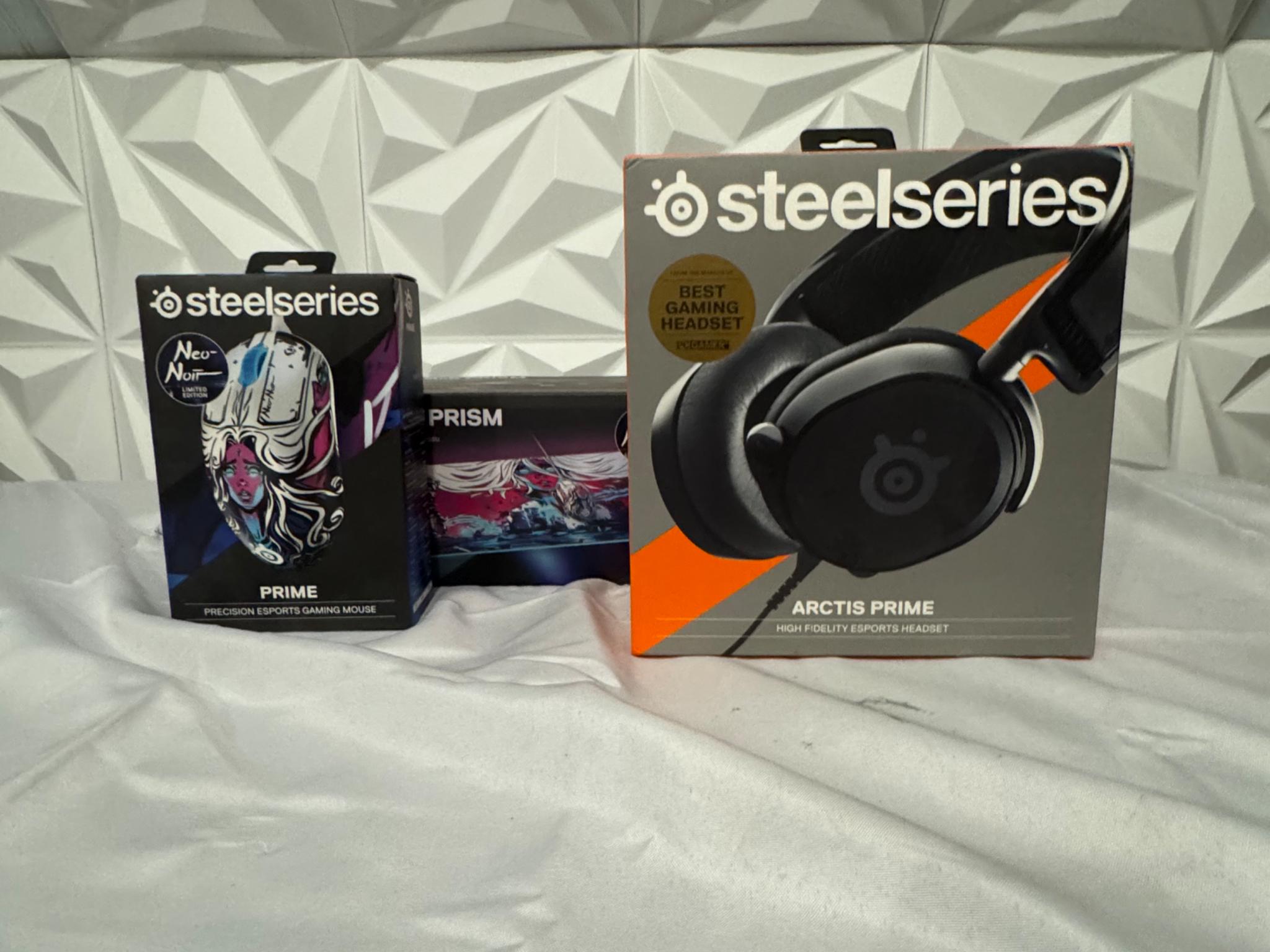 Complete limited edition Steel Series Neo Noir collection.