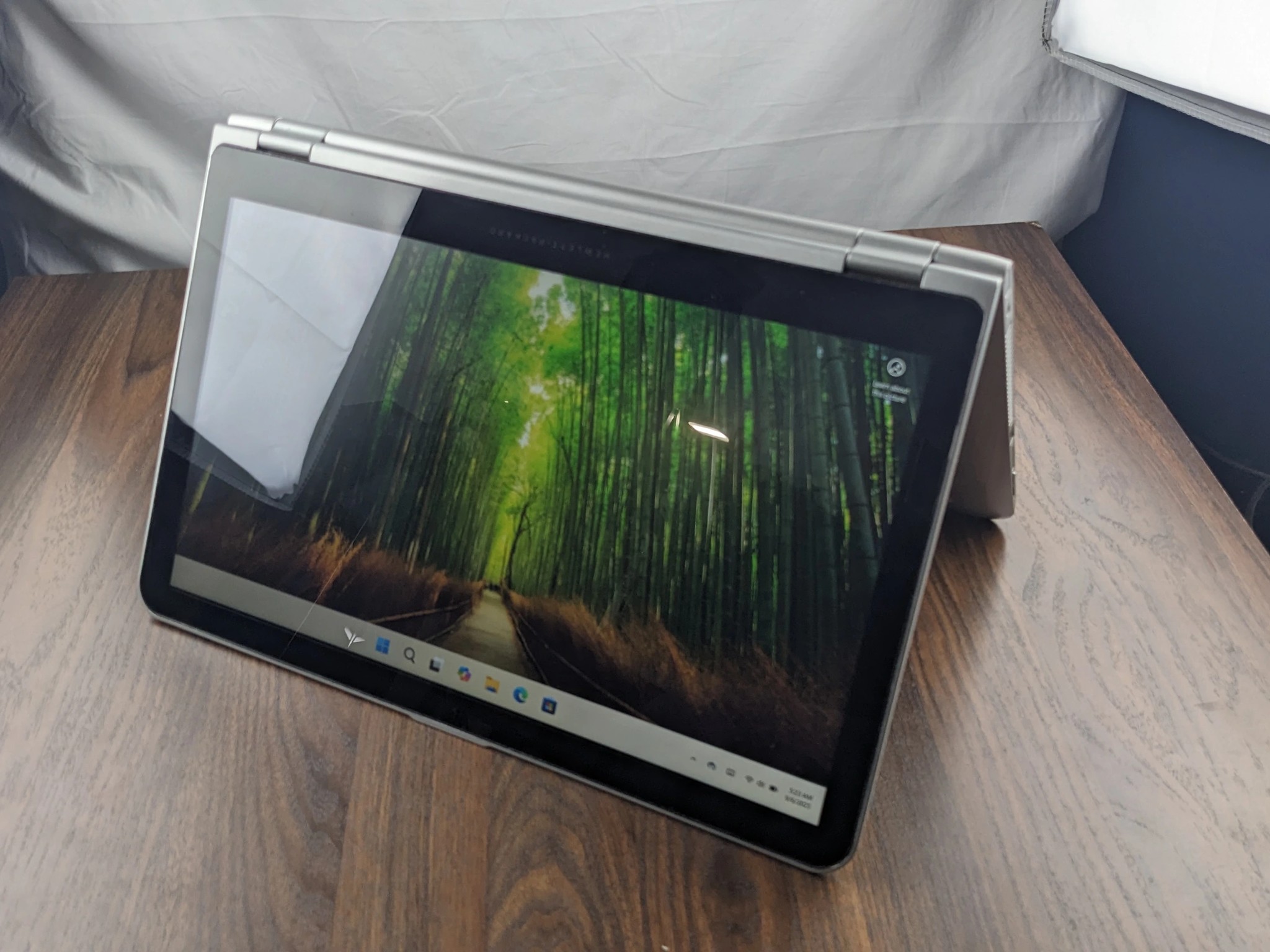 DENT AND DING SPECIAL!!! 15.6" HP Envy x360 2 in 1, i7-6500u, GeForce 930m, 8GB Ram, 240GB SSD.