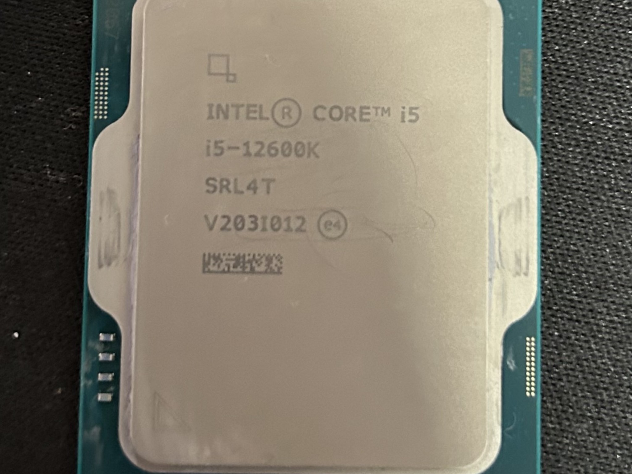 On Sale! i5 12600k 10 cores 16 threads at 4.9 GHz, LGA 1700