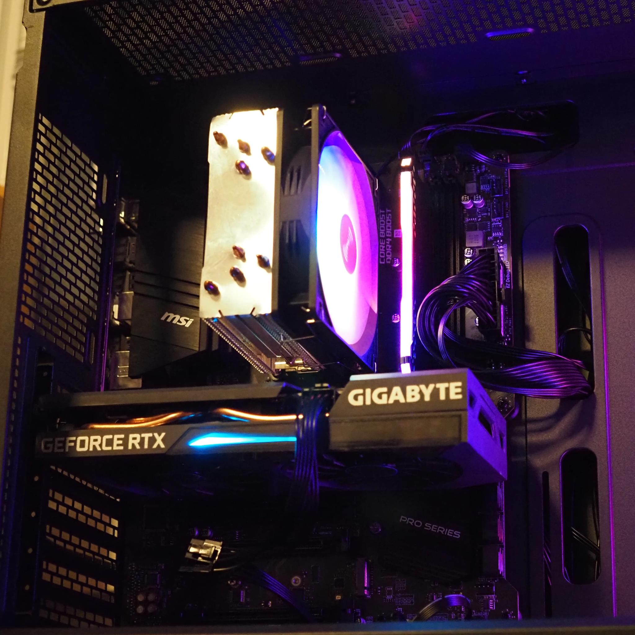 Ryzen 7 5800X • RTX 3060 12 GB • 16GB RAM • WD Black SN850 1TB • MSI B550 •• Win 11 Activated
