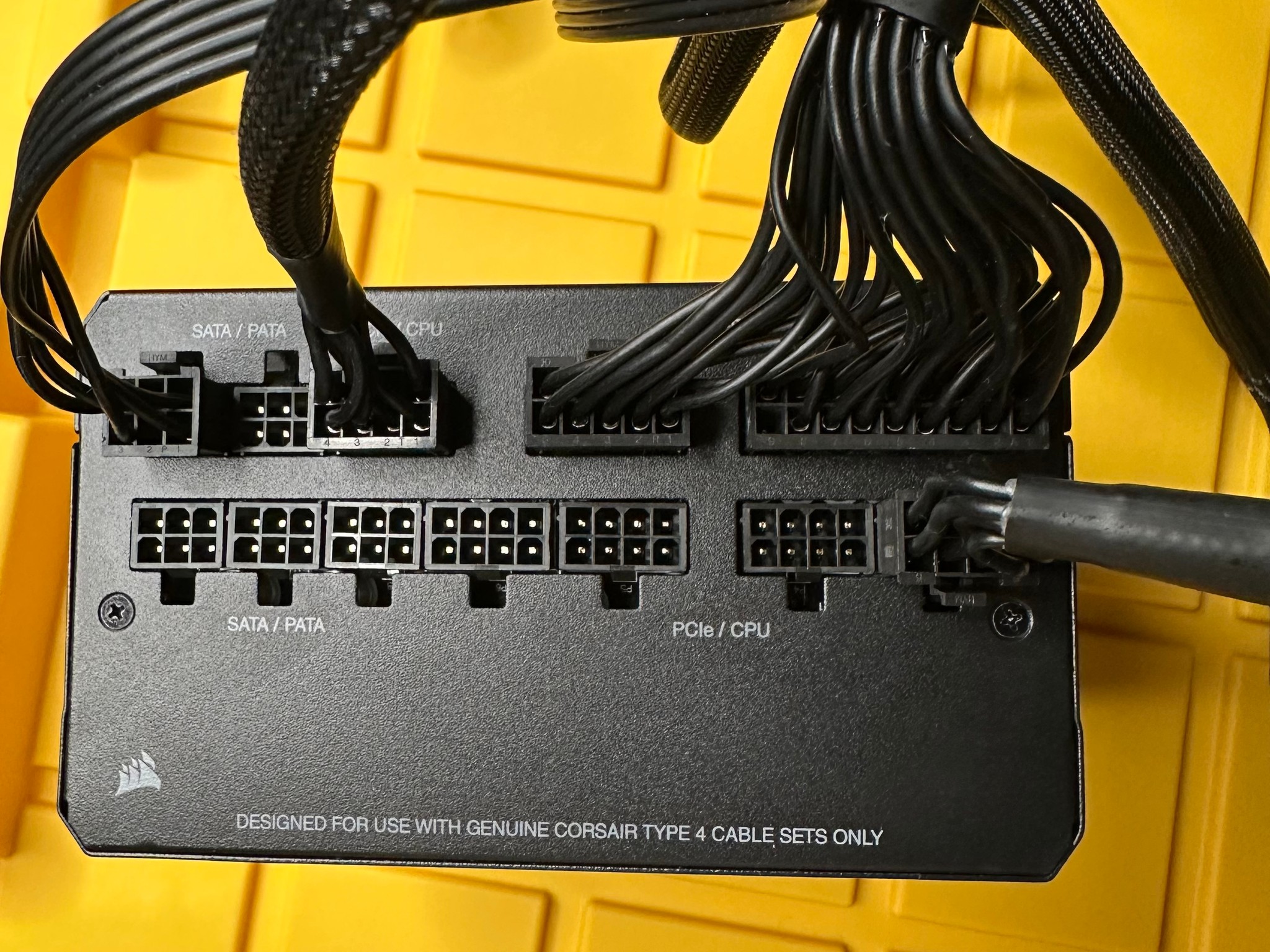 Corsair RM850x RPS0110 80 Plus Gold 850W Fully Modular Power Supply