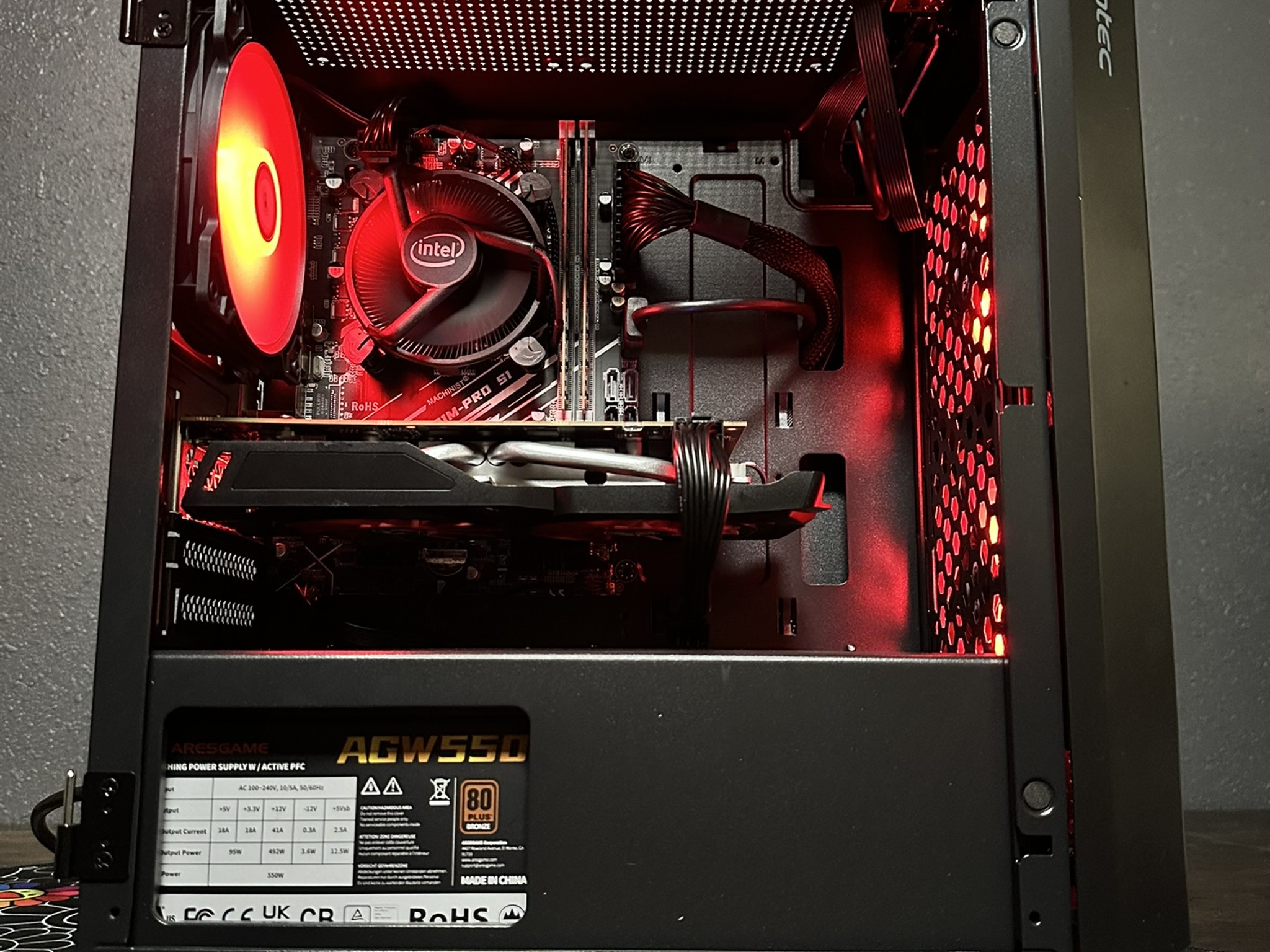 Intel i7 // RX 580 Starter Gaming Pc