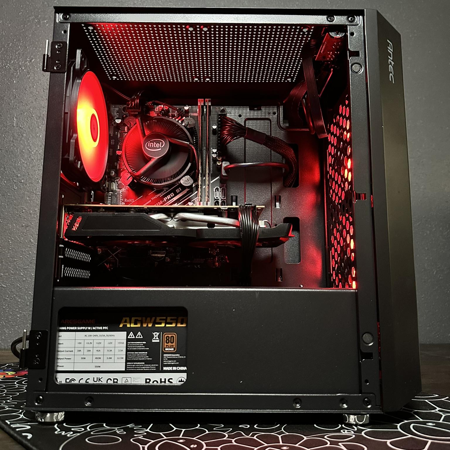 Intel i7 // RX 580 Starter Gaming Pc