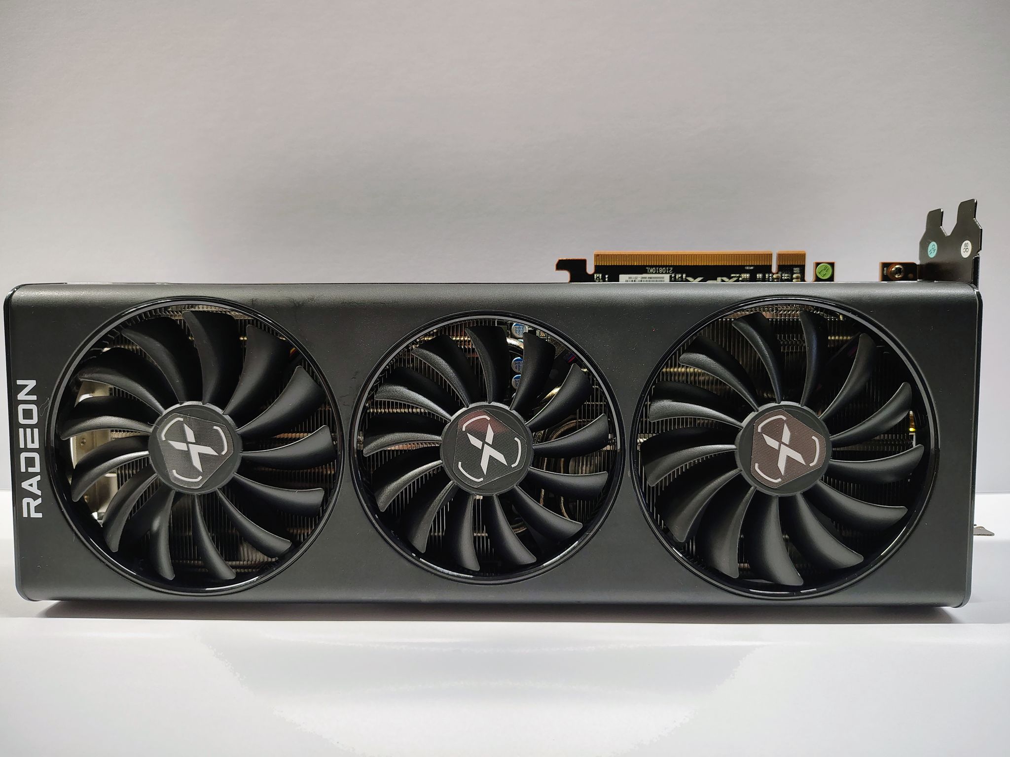 XFX Speedster SWFT 319 Radeon RX 6800