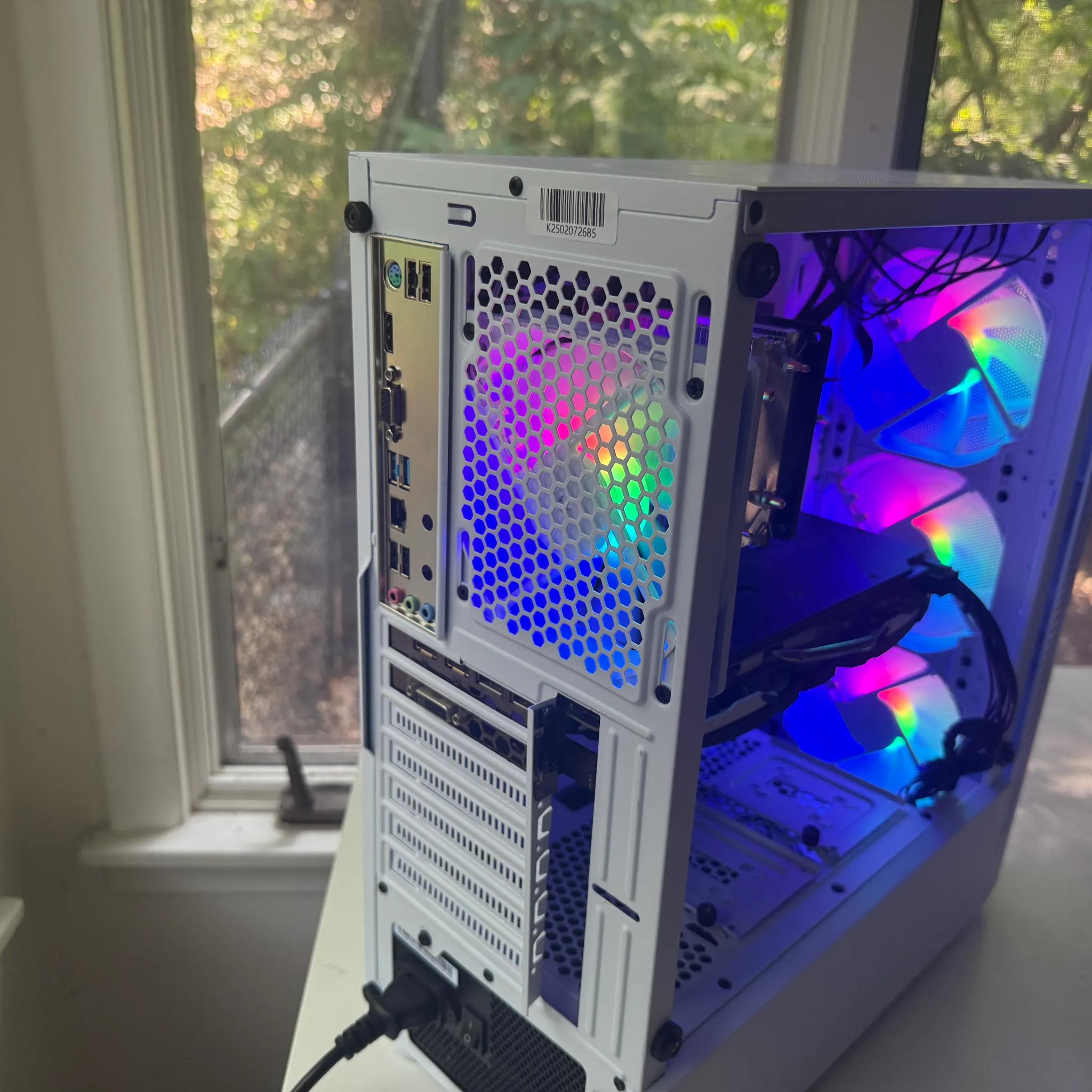 RX 580 / Intel I5 | WIFI | 16GB Ram | 1TB HDD + SSD | Windows 11 Activated