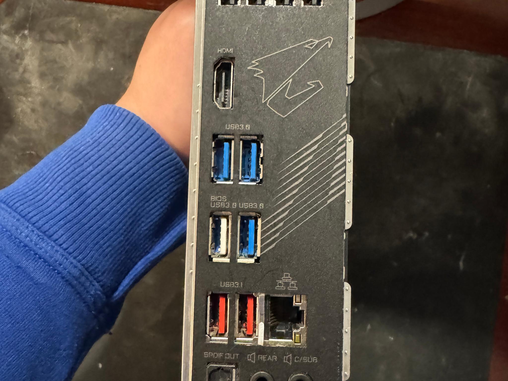 Gigabyte X570S AORUS ELITE ATX AM4 Motherboard