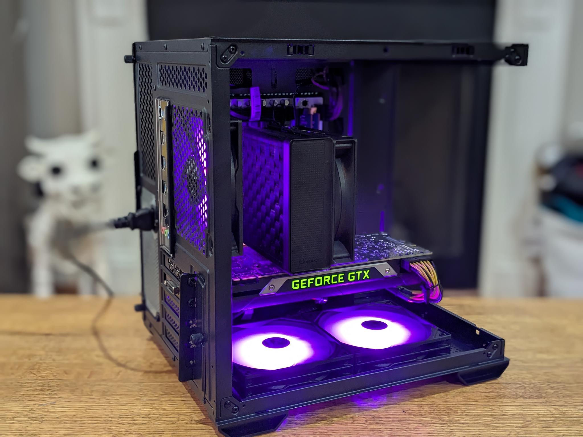 AI or CAD Workstation | 18 Core Xeon CPU, 12GB Nvidia TITAN X GPU, 32GB RAM, 1TB SSD, Win11