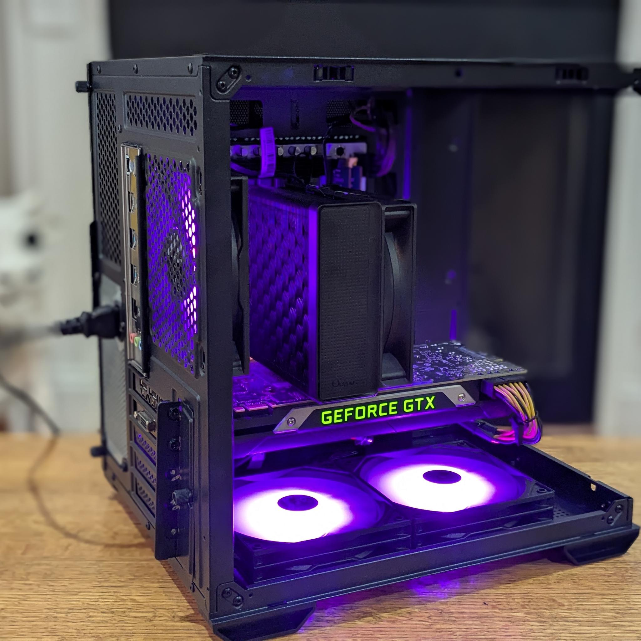 AI or CAD Workstation | 18 Core Xeon CPU, 12GB Nvidia TITAN X GPU, 32GB RAM, 1TB SSD, Win11