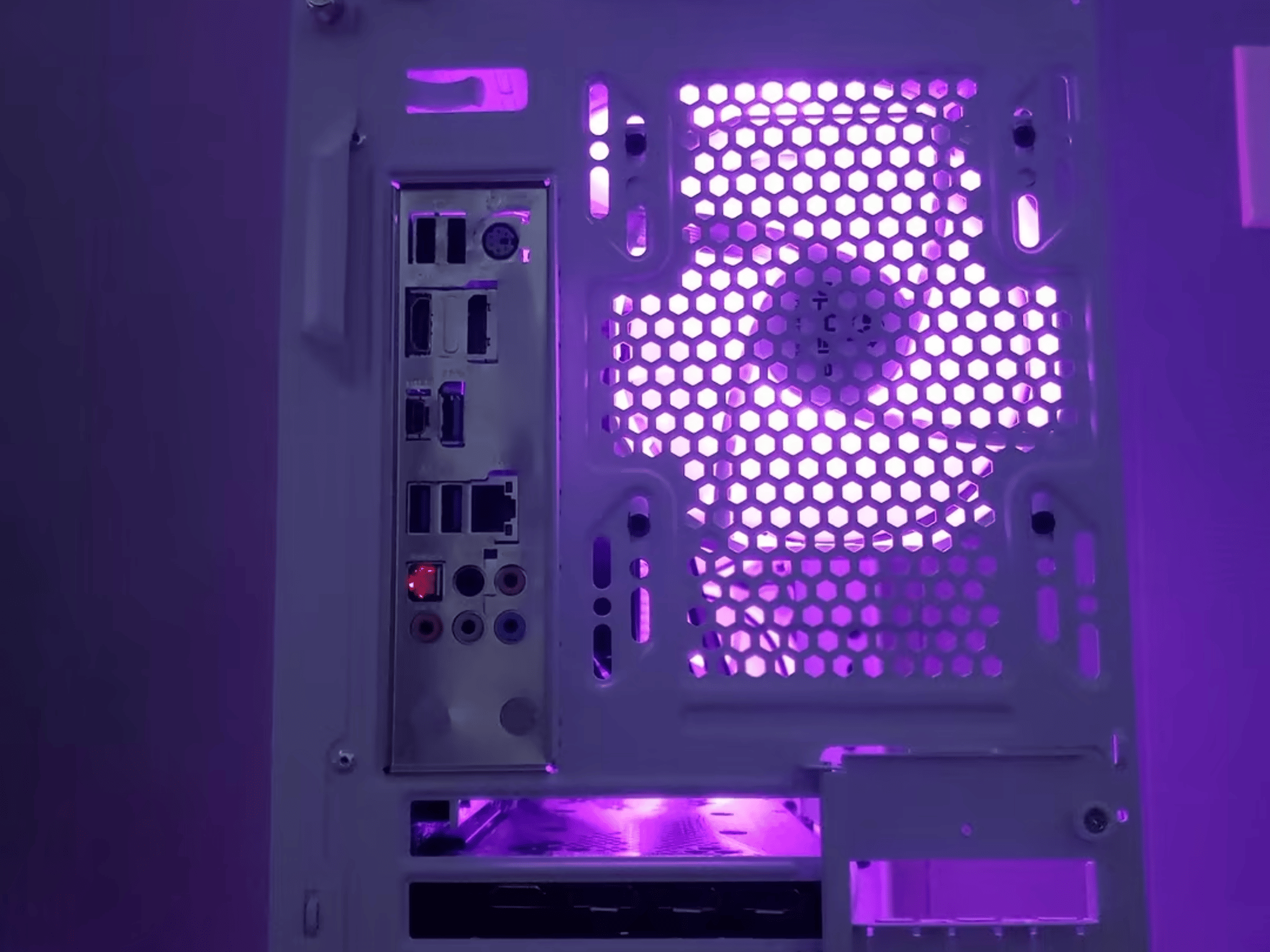 Dusk | RTX 3060Ti -  i5 10600k - 32GB Ram