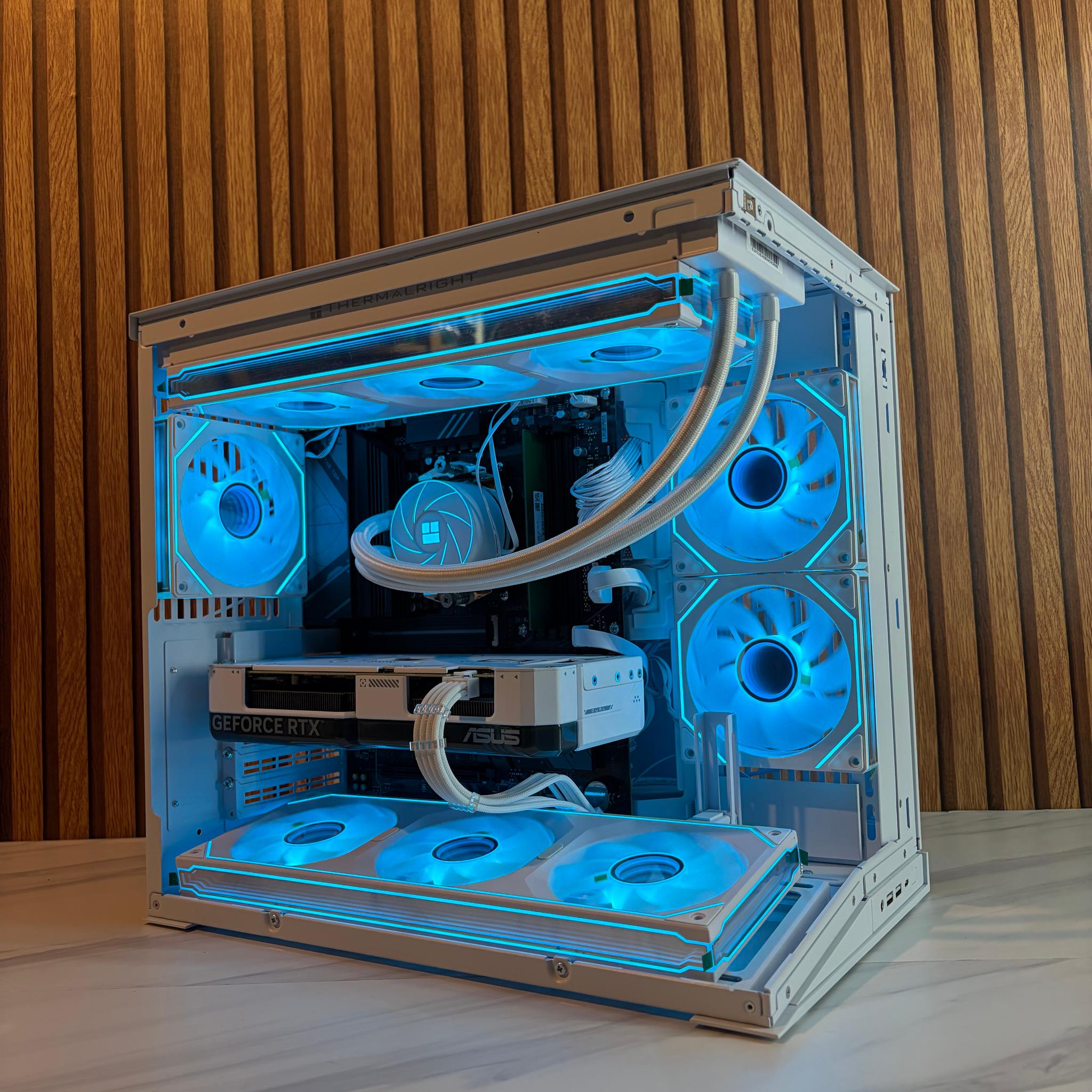 RTX 4070 | RYZEN 5 9600X | 16GB DDR5 | 2TB NVME | 650W | 360MM AIO | Windows 11 pro