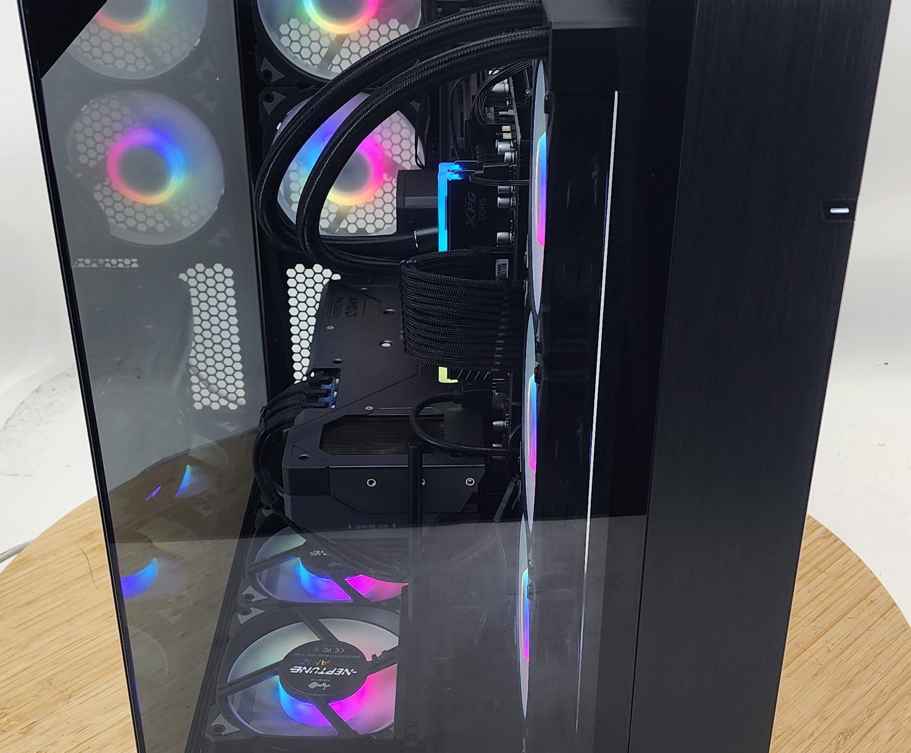 Gaming PC Ryzen 7 9800X3D 32GB RAM 2TB SSD RX 7900 XTX 24GB Windows 11 Computer