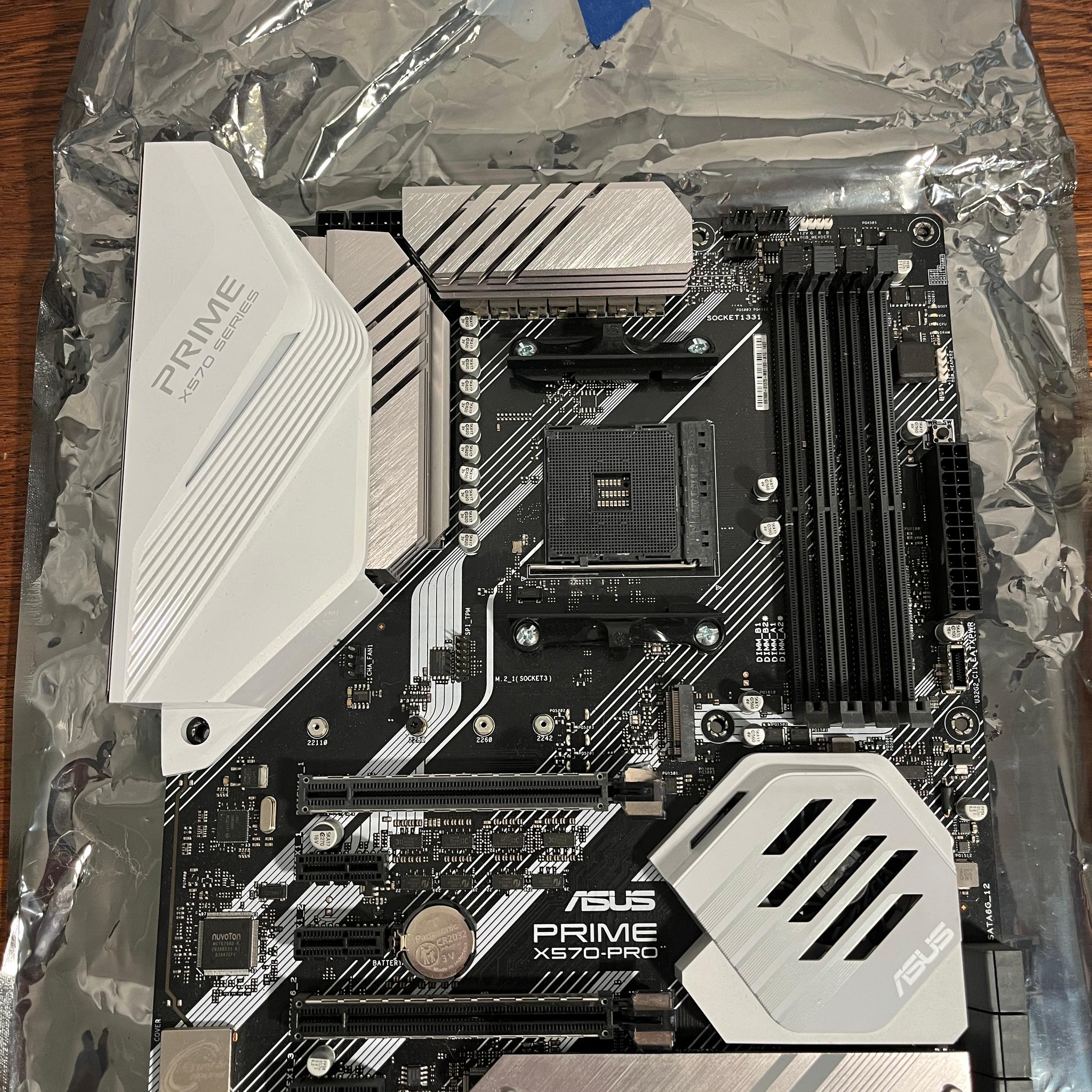 ASUS Prime X570-Pro Ryzen 3 AM4 with PCIe Gen4, Dual M.2, ATX-Motherboard
