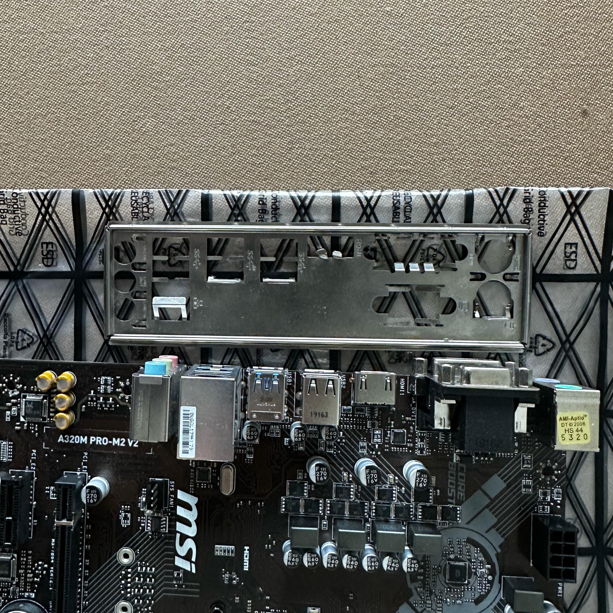 MSI A-320M PRO-M2 V2 w/ Ryzen 3 2300x AM4 CPU (both tested, works)