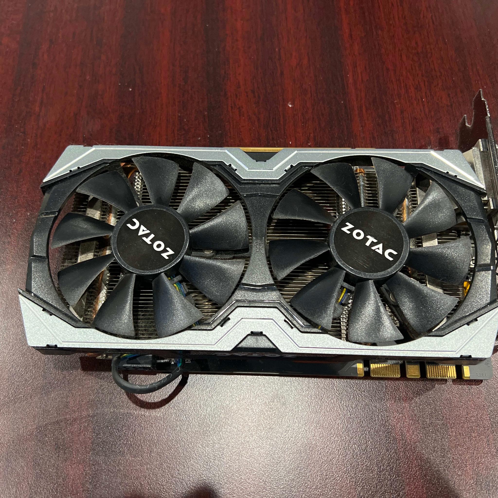 Zotac GeForce GTX 1070 8 GB MINI Video Card