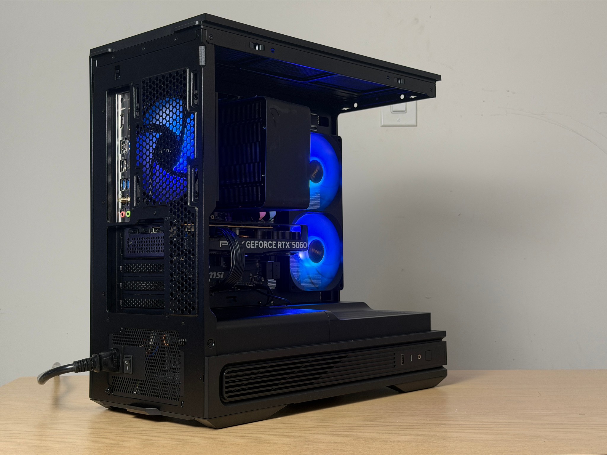 🖤♠️ Black Gaming PC ♠️🖤 RTX 5060 | Ryzen 5 5500 | 16gb RGB RAM | 1TB SSD - WiFi, BlueTooth