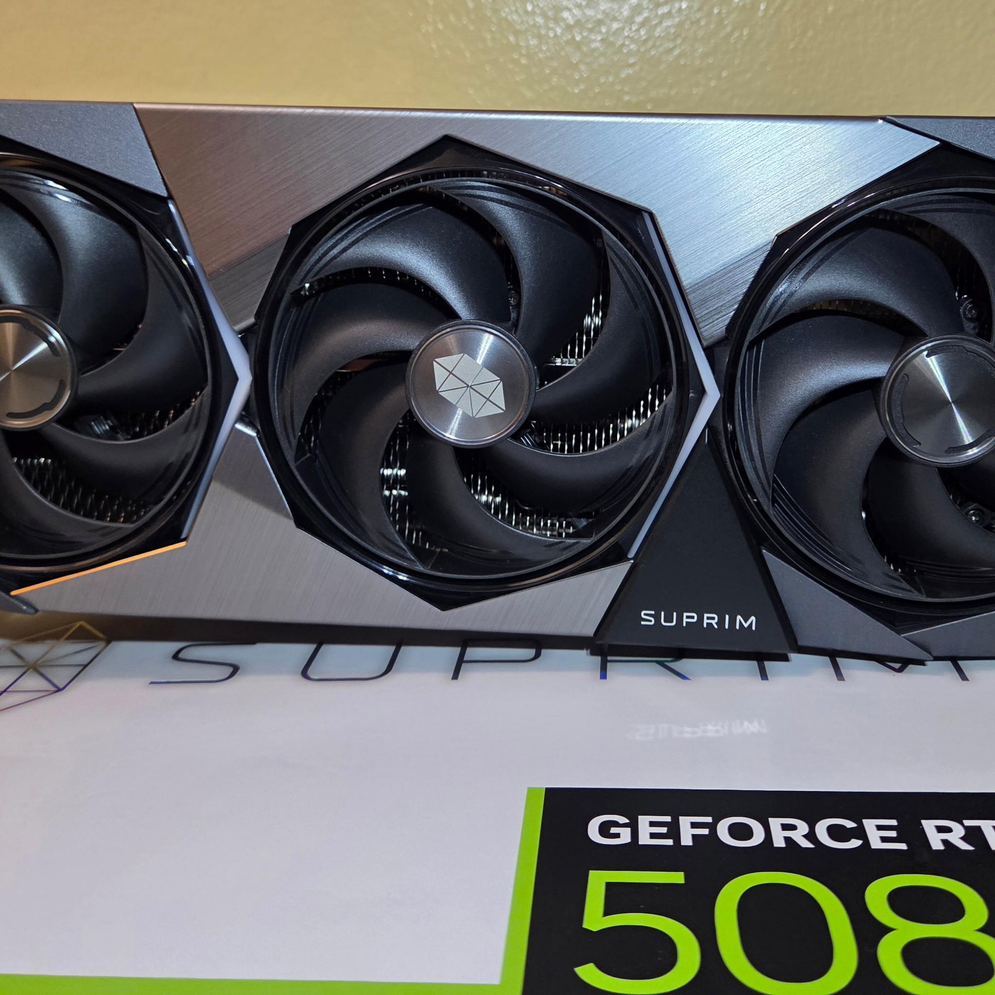 MSI GeForce RTX 5080 16G SUPRIM SOC