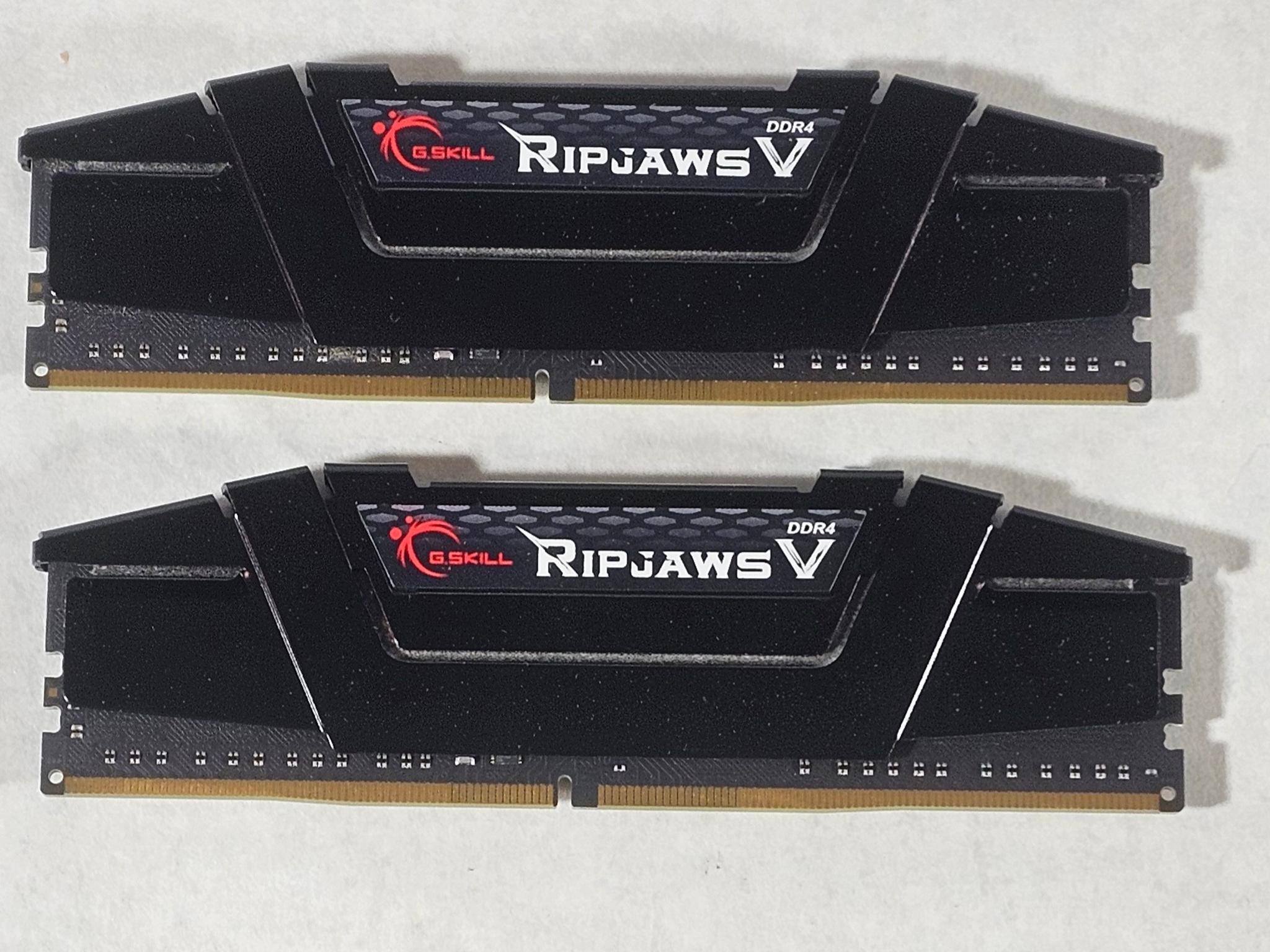 32GB DDR4 (2x16GB) CL16 3200MT/s G.SKILL RIPJAWS