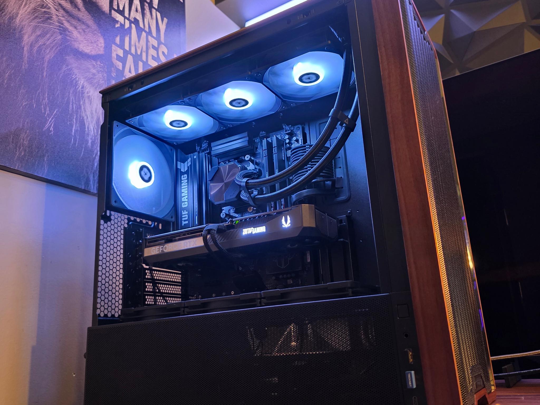 RTX 5070 + RYZEN 7 7700X DDR5 PC