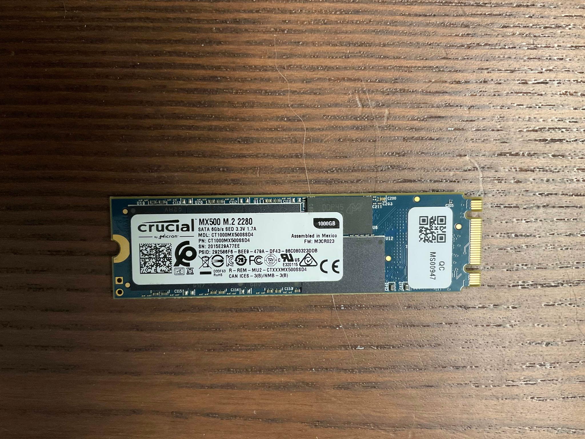 Crucial MX500 1TB SATA M.2 SSD