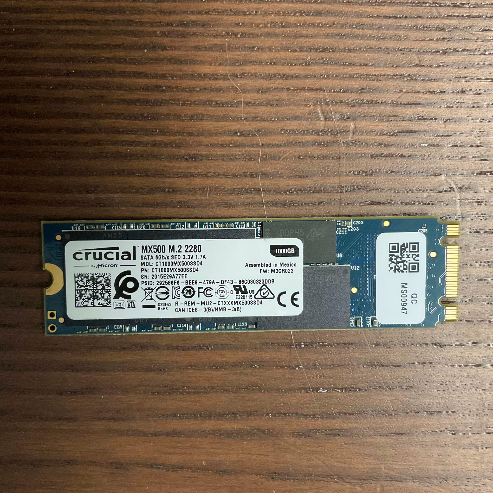 Crucial MX500 1TB SATA M.2 SSD