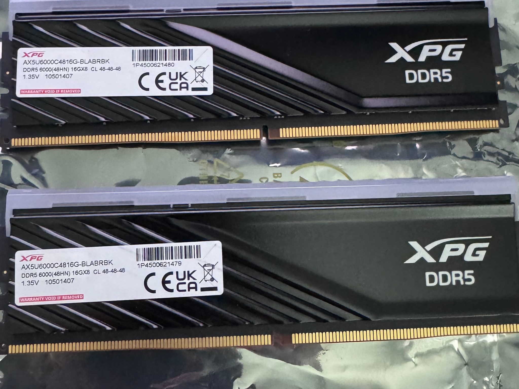 ADATA XPG 1x16GB 6000MHZ DDR5 RGB TOTAL 32GB SOLD AS SET