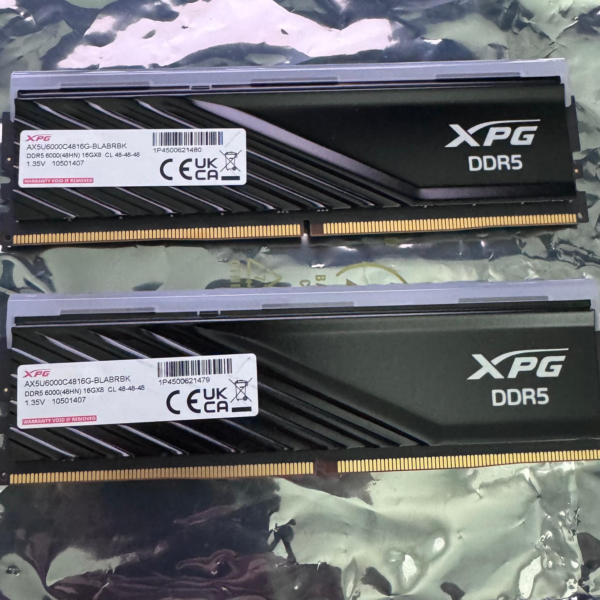 ADATA XPG 1x16GB 6000MHZ DDR5 RGB TOTAL 32GB SOLD AS SET