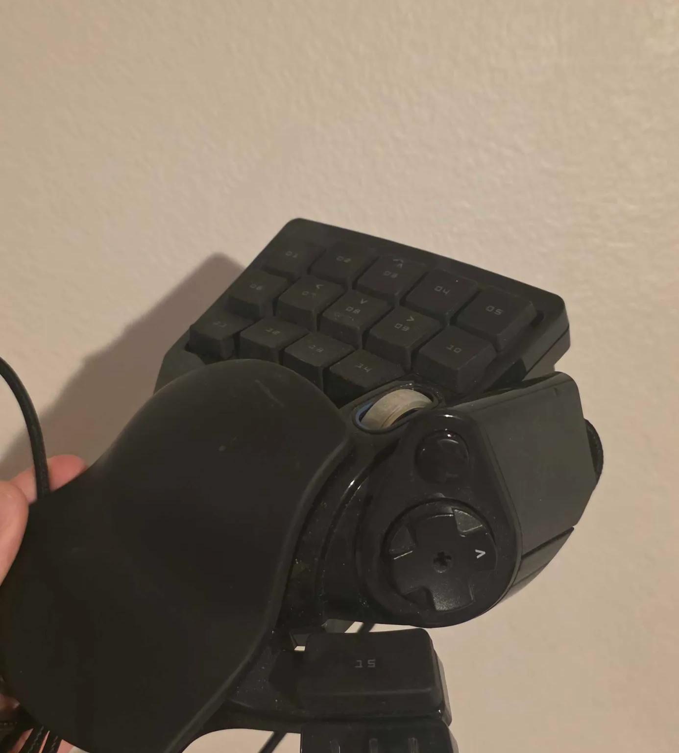 Razer Nostromo