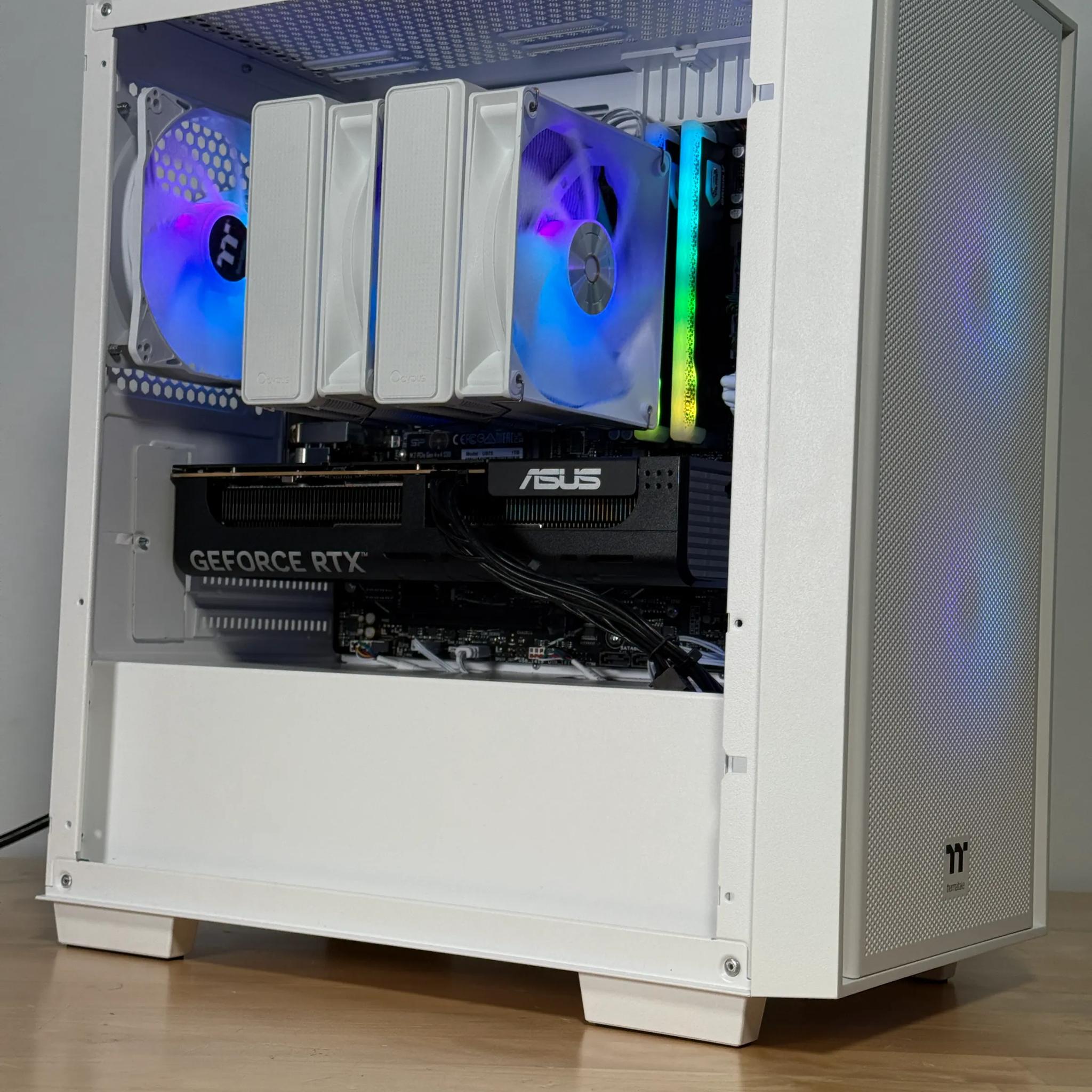 RTX 5060 Ryzen 7600x 32GB RAM Gaming PC