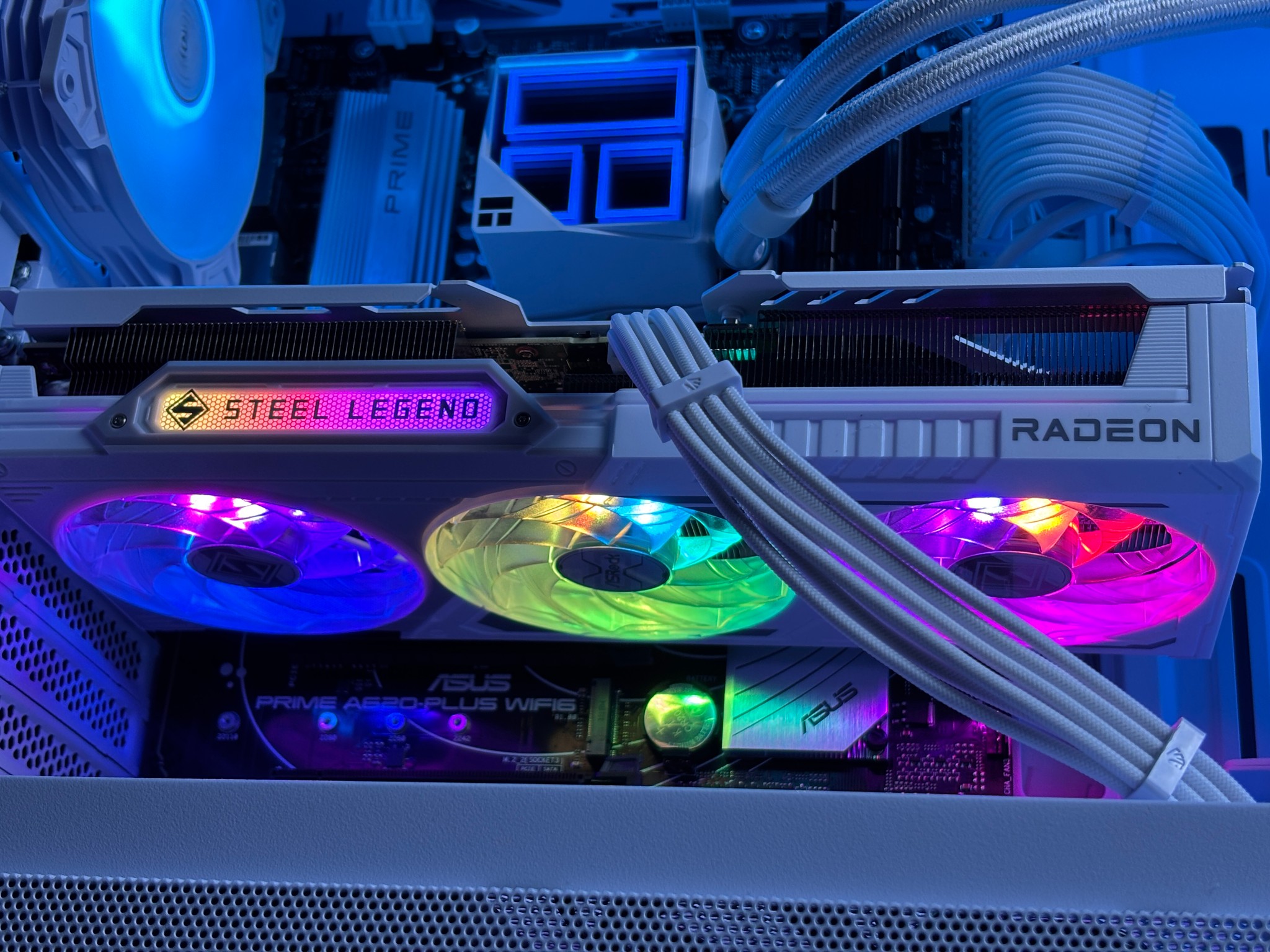 🩵ARCTIC BLAST🩵 9060 XT | Ryzen 5 8400F | 16gb DDR5 | 1 TB M.2 SSD