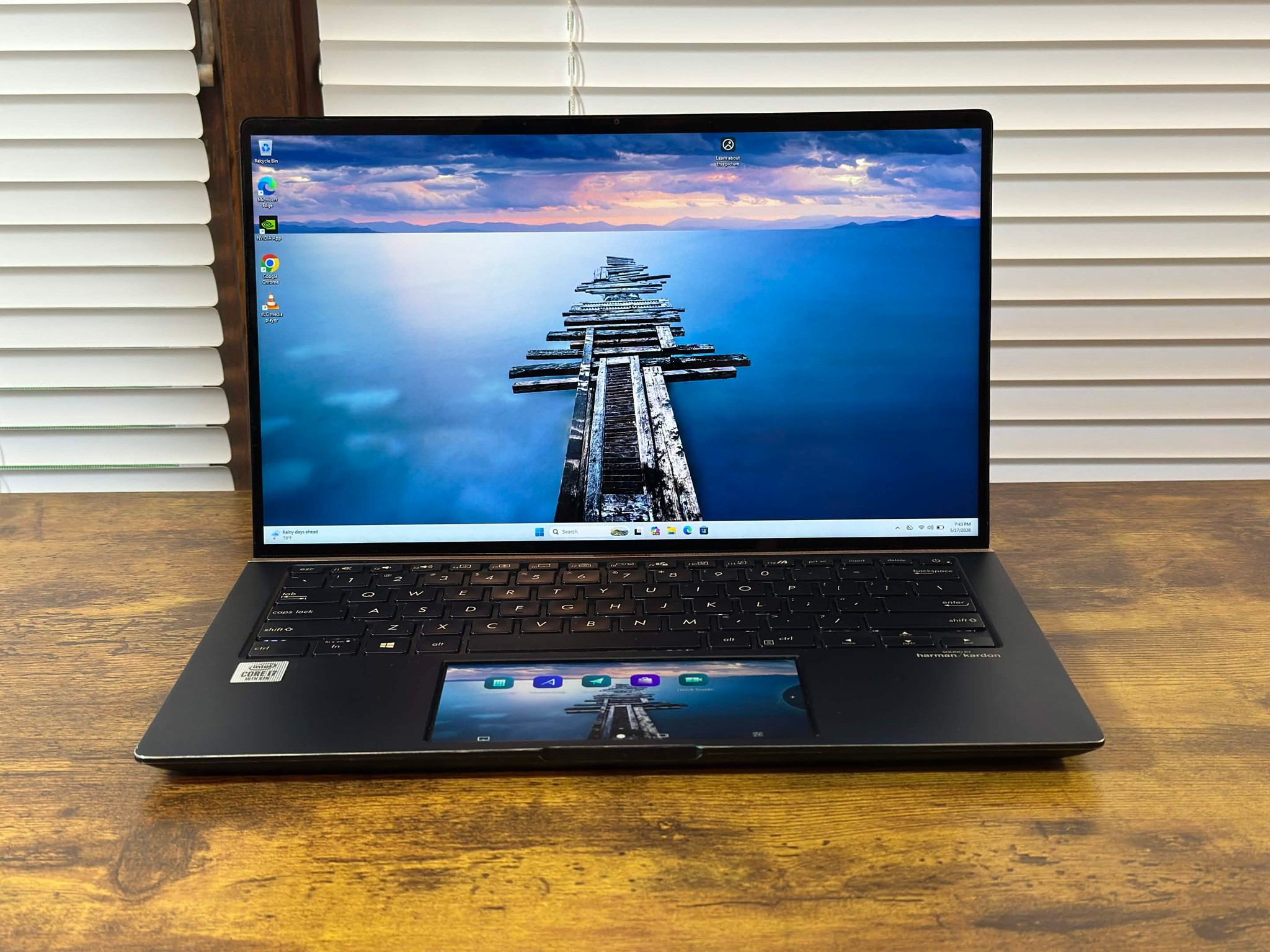 Asus UX434F | Intel i7 10105U | NVIDIA MX250 2GB | 16GB DDR4 | 500GB NVME | Windows 11 | 14" Laptop