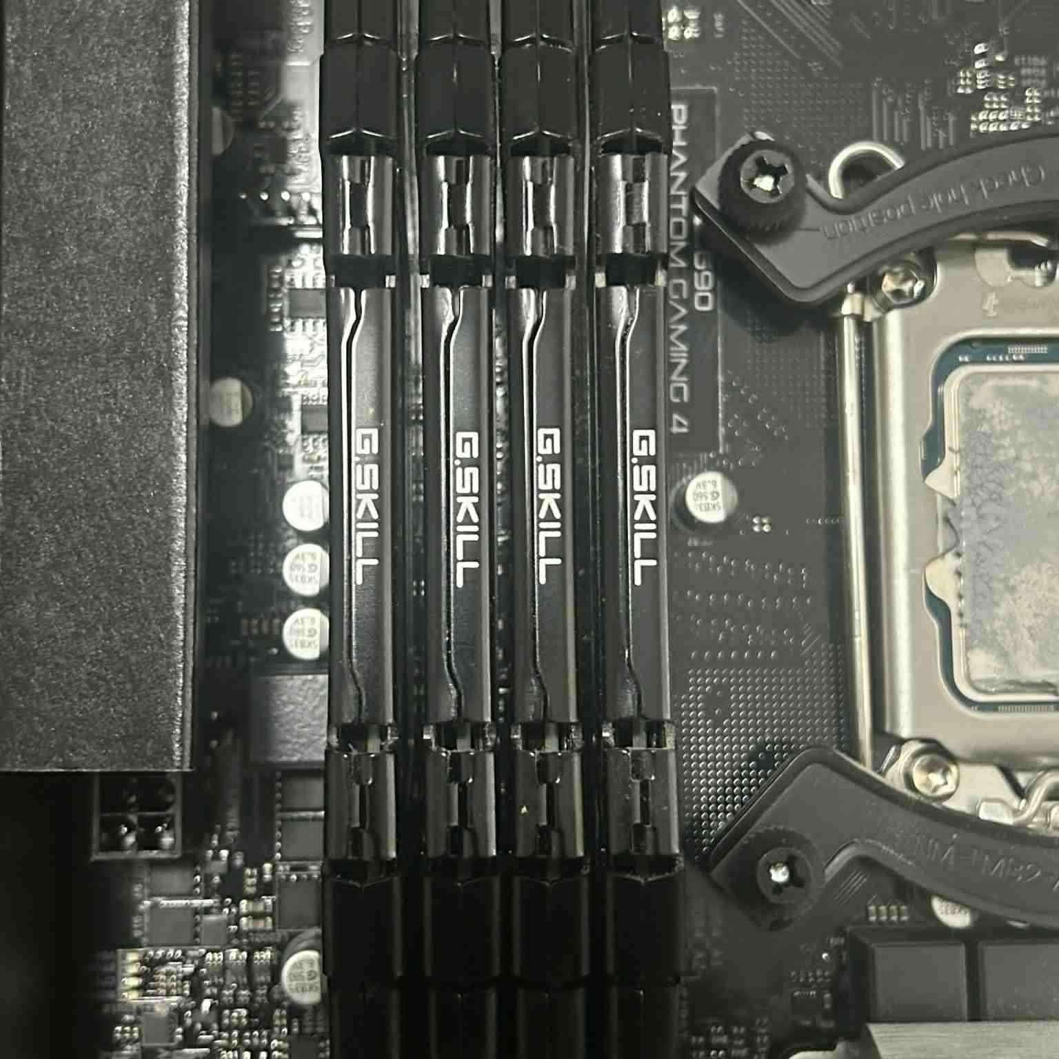 64gb DDR4 3200 G.Skill Ripjaws (4x16gb)