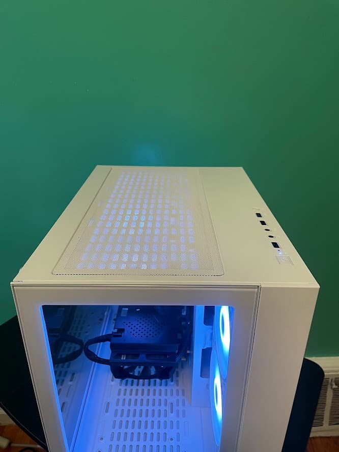 GLASSY White Gaming PC| Intel i5 / Amd RX580 / 8GB / 500GB SSD Win 10 Pro WiFi