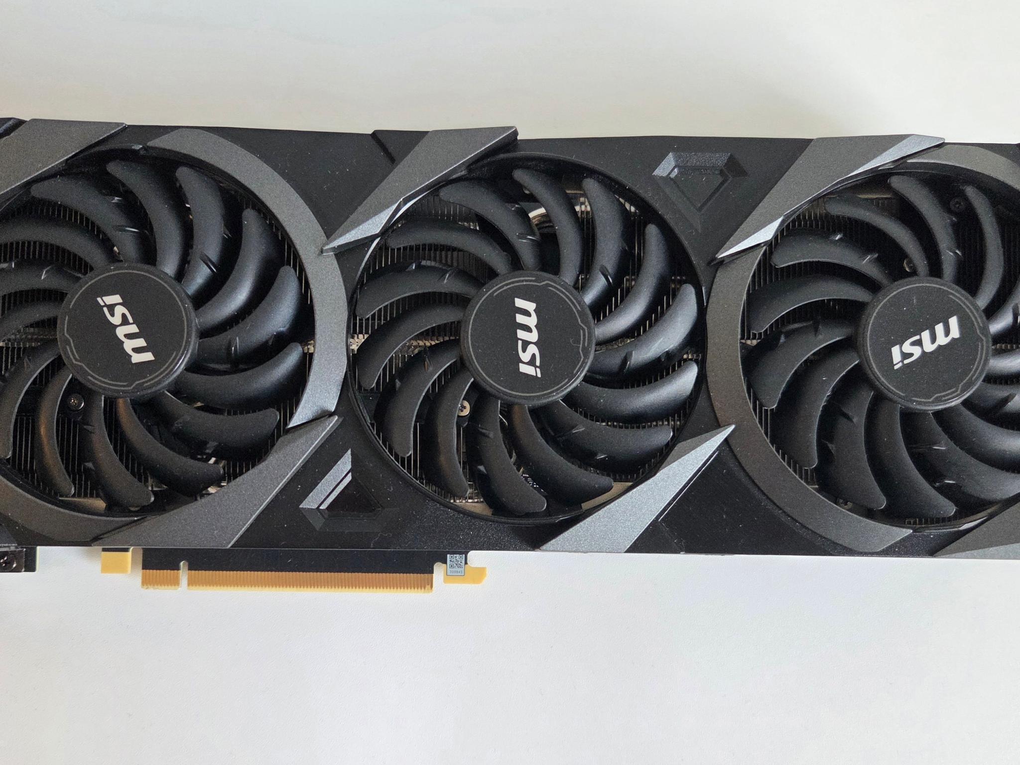 MSI GeForce RTX 3070 Ti VENTUS 3x 8G OC - 8GB GDDR6X, 1800 MHz