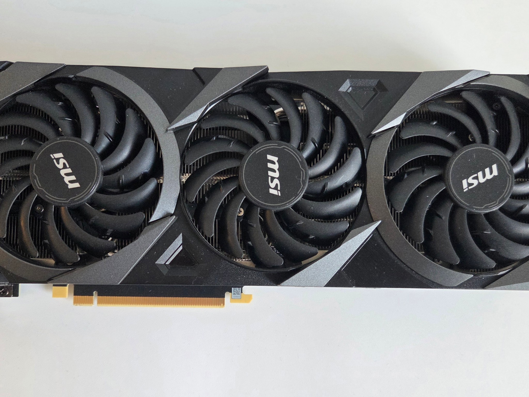 MSI GeForce RTX 3070 Ti VENTUS 3x 8G OC - 8GB GDDR6X, 1800 MHz