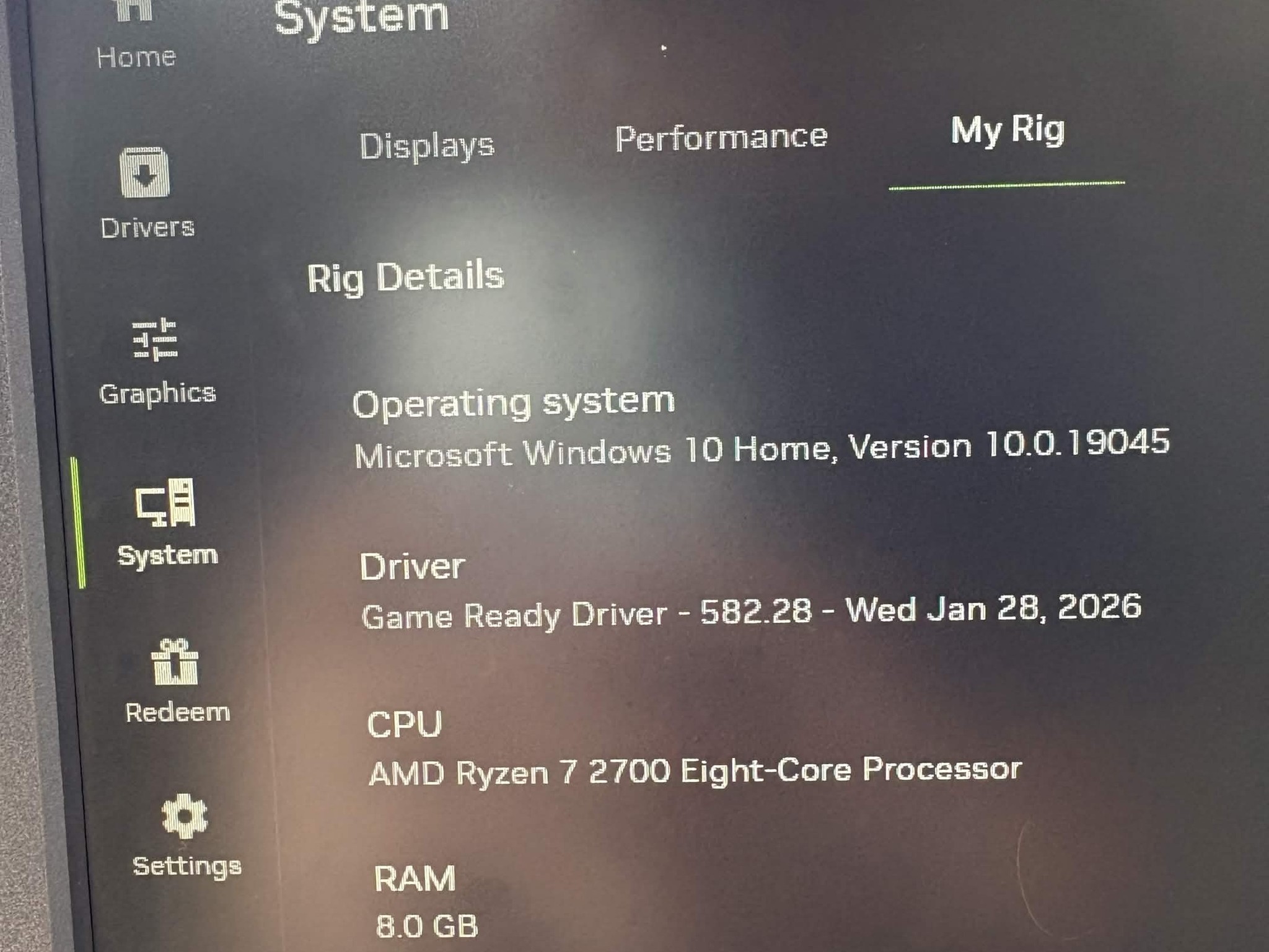White Gaming Computer - Ryzen 7 - GTX 980