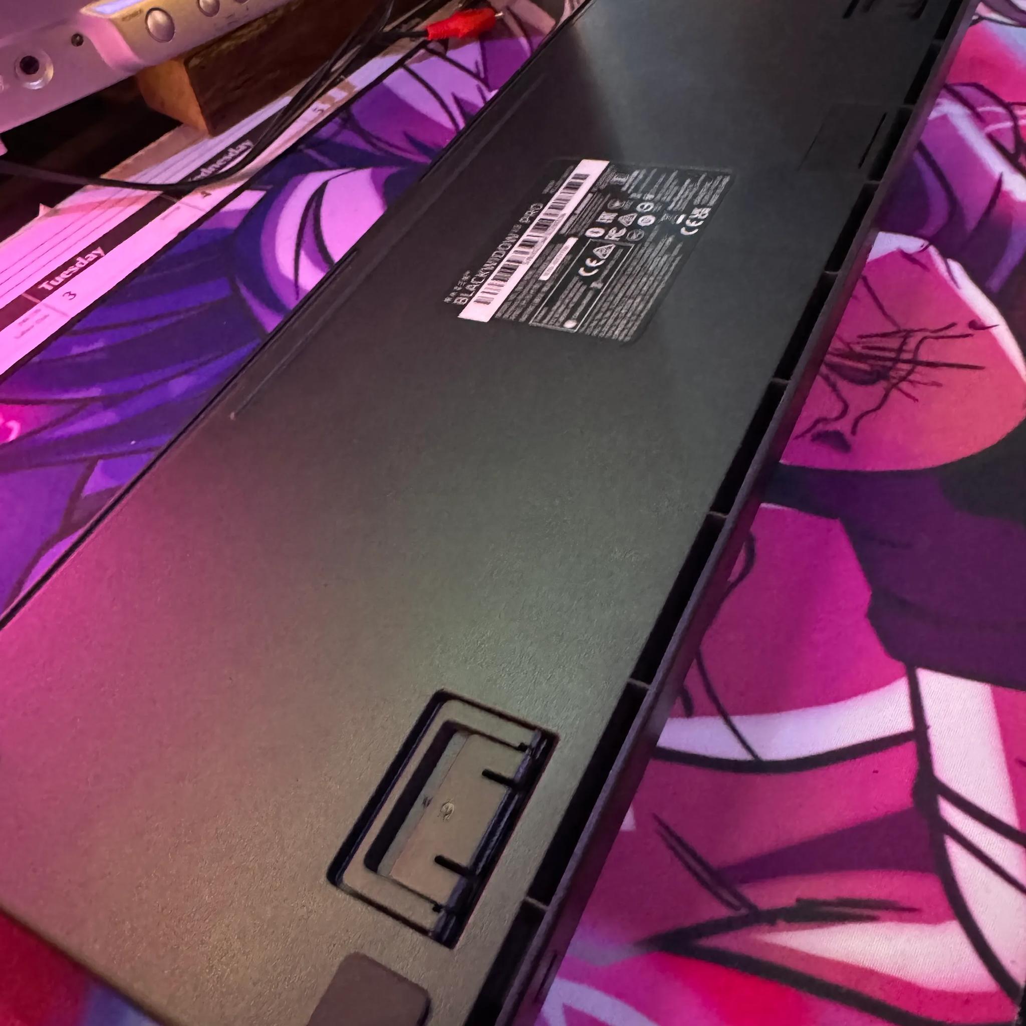 Razer BlackWidow V3 Pro Mechanical Wireless Keyboard & Razer DeathAdder V2 Pro Wireless Gaming Mouse