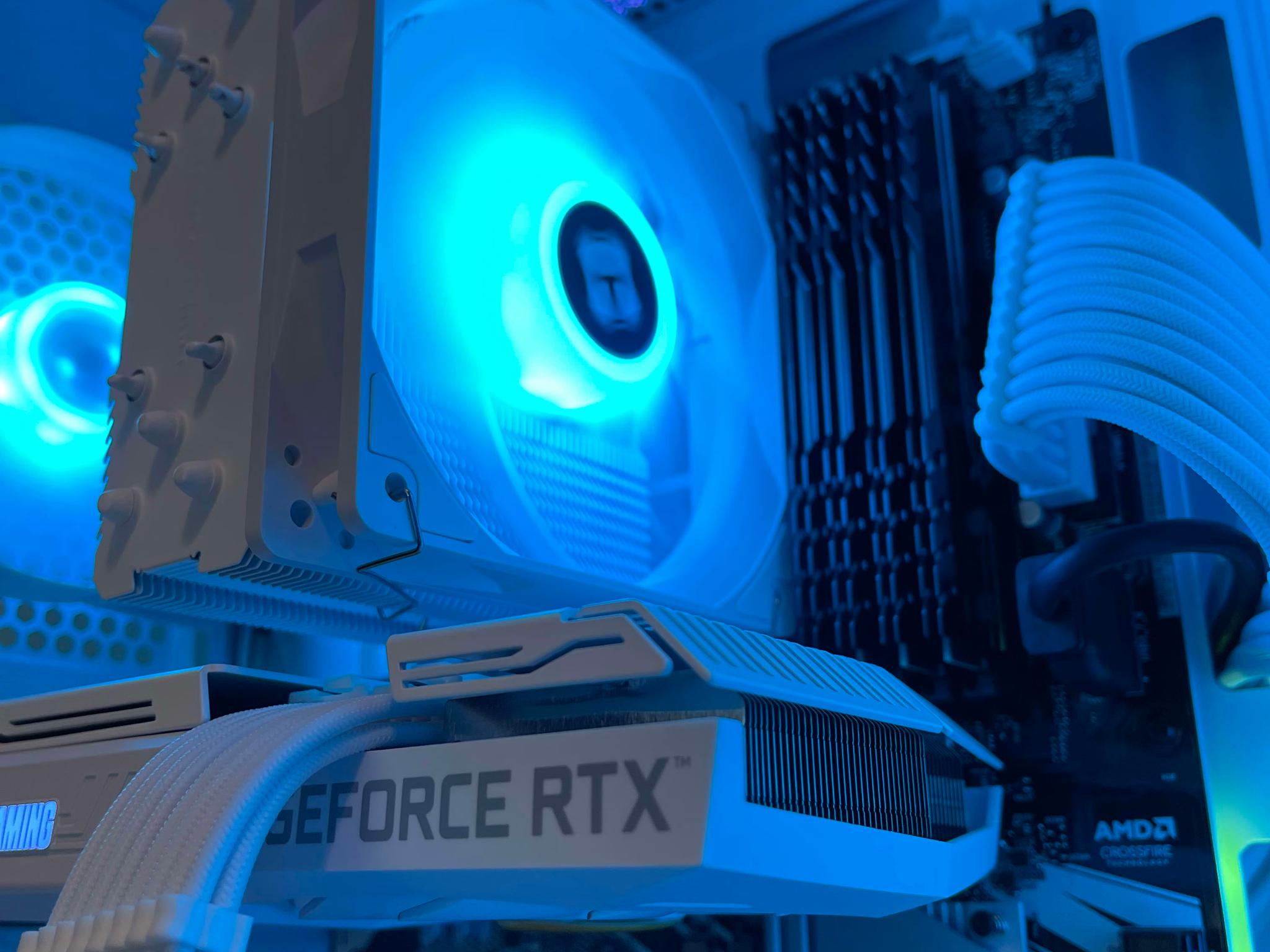 Gaming PC Ryzen 7 5700G RTX 3070 32GB Ram 1TB SSD