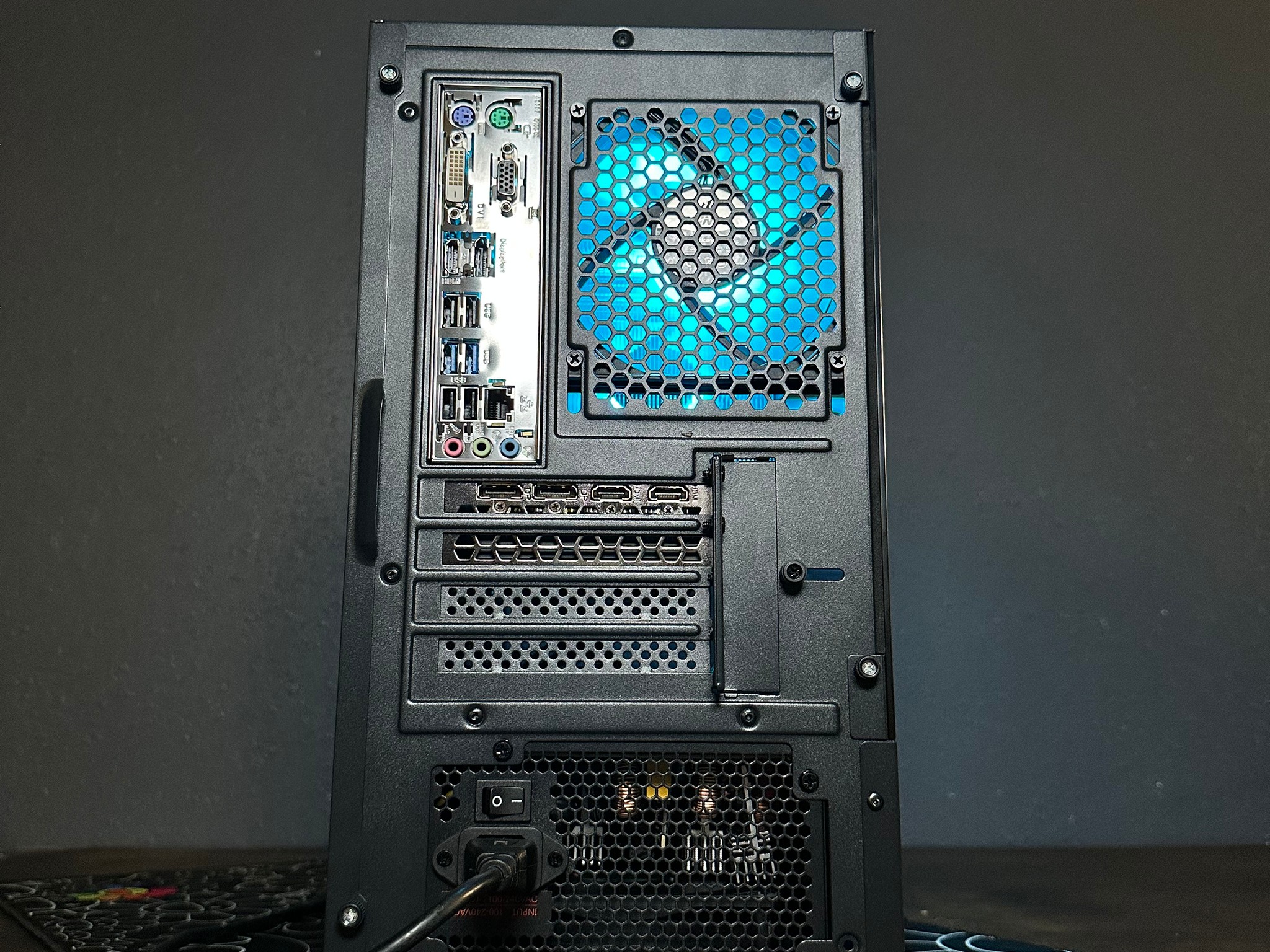 RX 6600XT Gaming PC | Intel i3-12100f | RGB | WIFI |