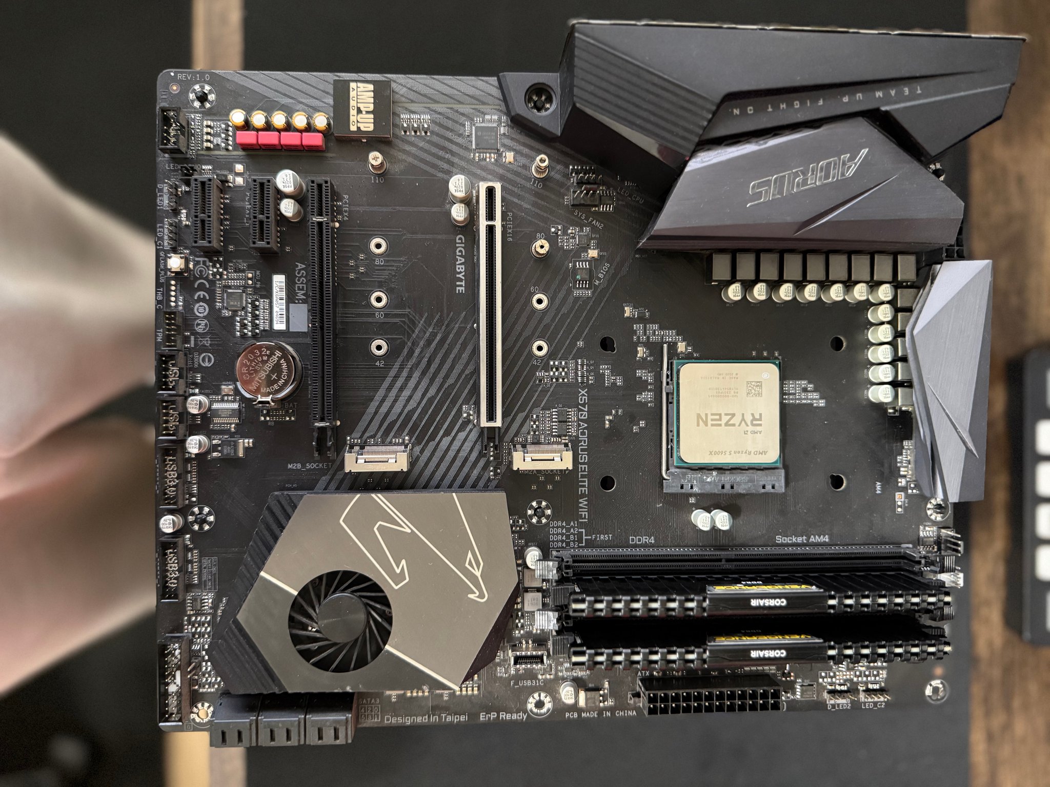 Ryzen 5 5600X | Gigabyte X570 AORUS Elite WiFi | 16GB DDR4