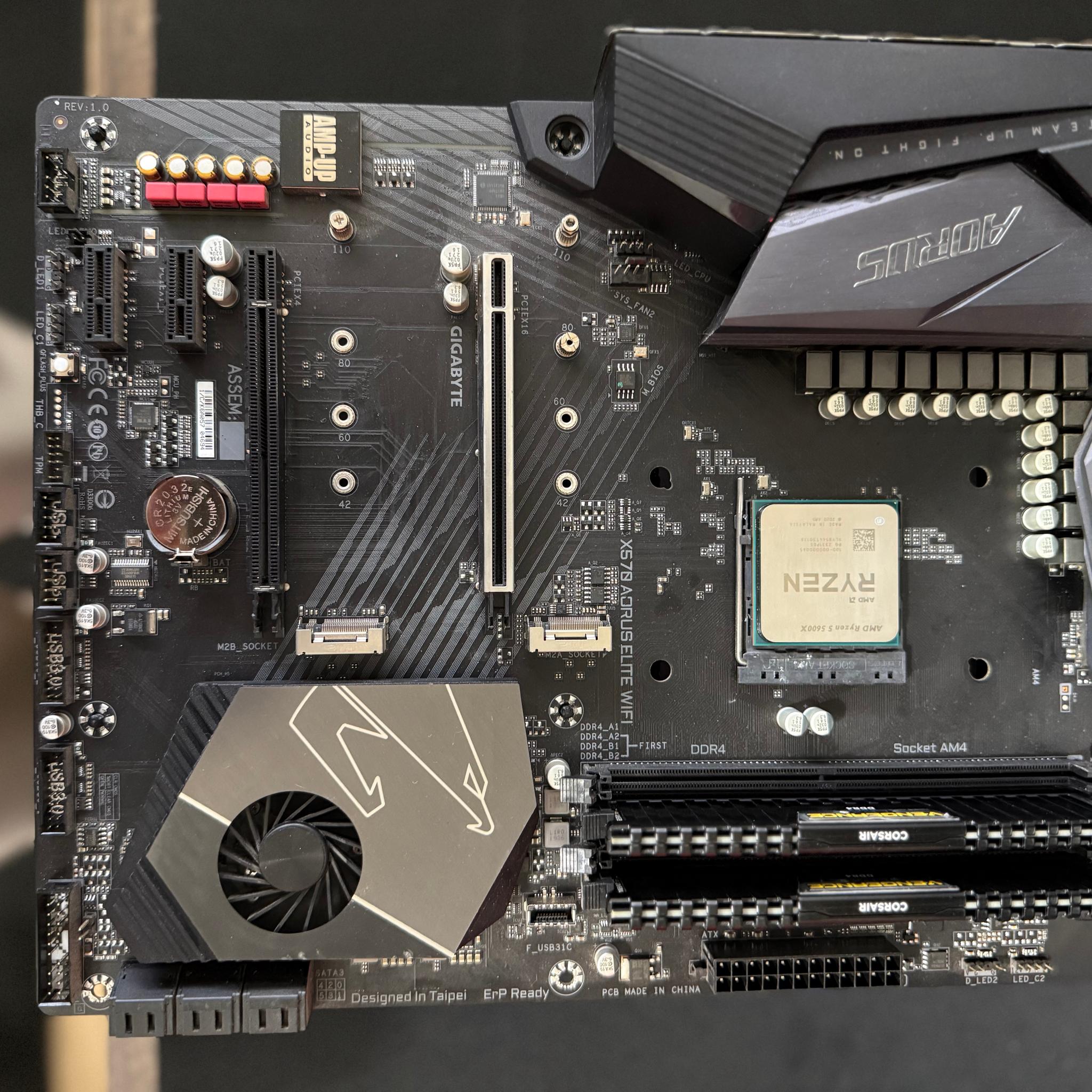Ryzen 5 5600X | Gigabyte X570 AORUS Elite WiFi | 16GB DDR4