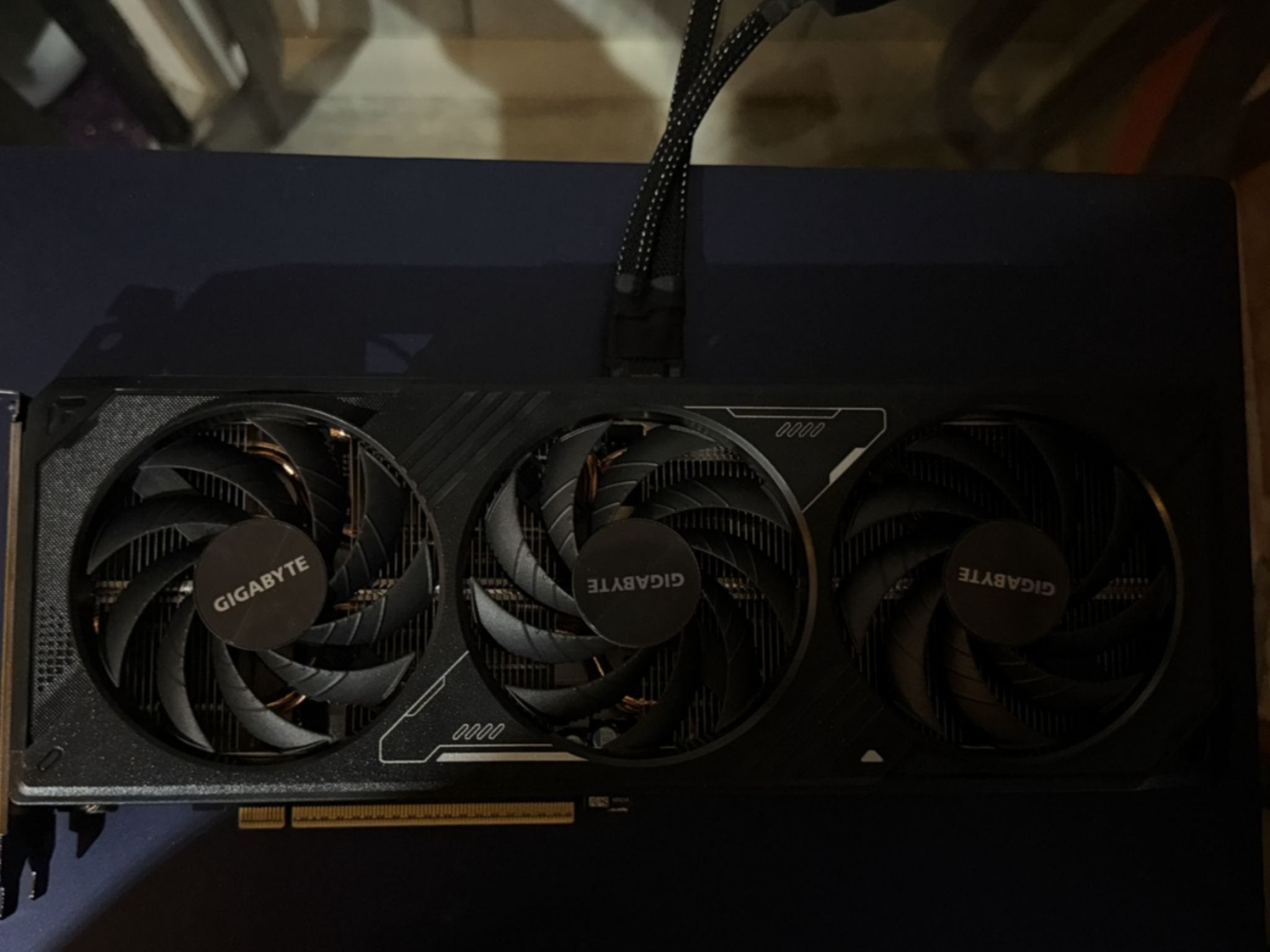 Gigabyte Gefore RTX 5070 12GB FOR PARTS ONLY DOES NOT TURN ON/not used for mining/Havent tried rma