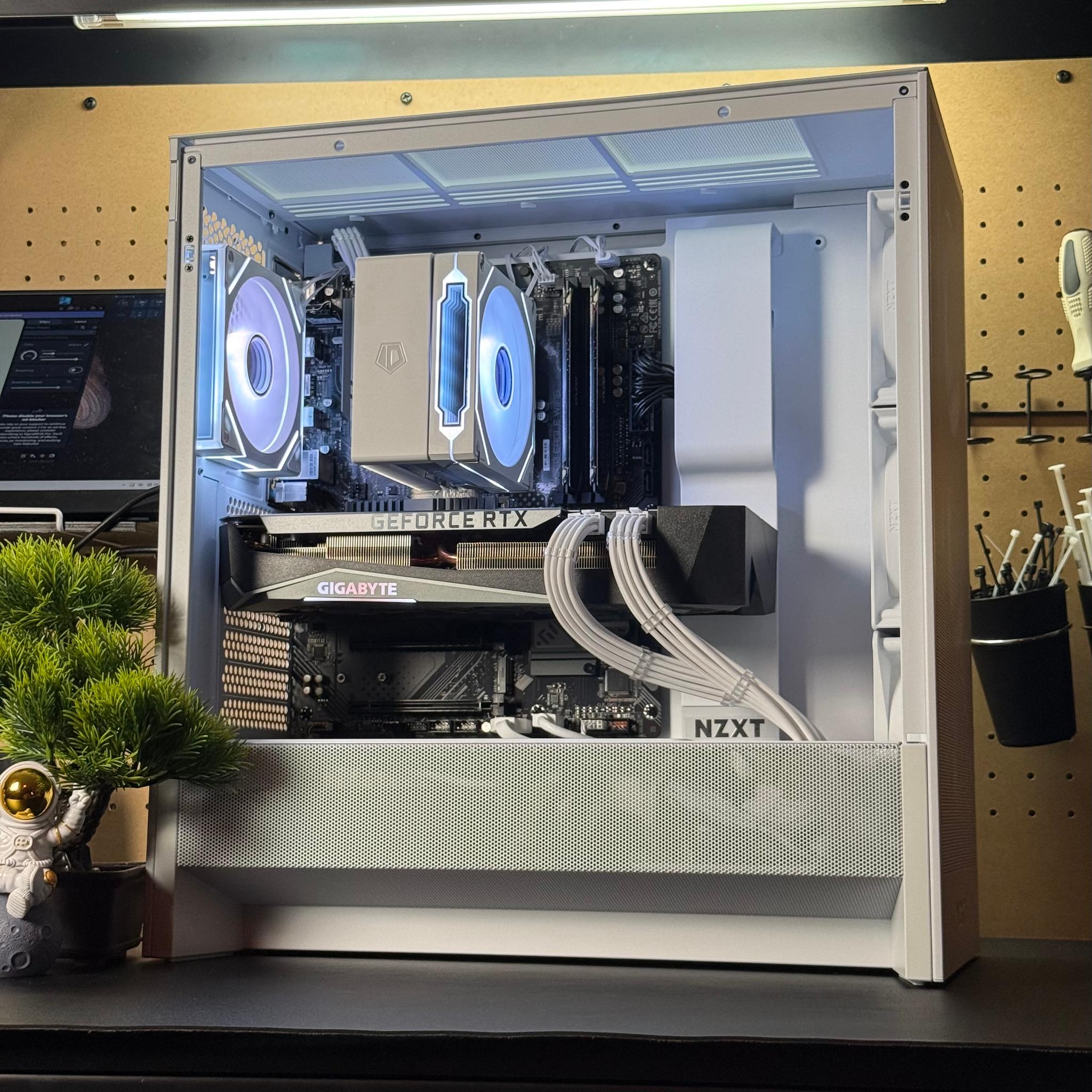 Pristine Gaming PC | RTX 3070 Ti | Ryzen 7 3700x | 16GB DDR4 | 1TB | Windows 11