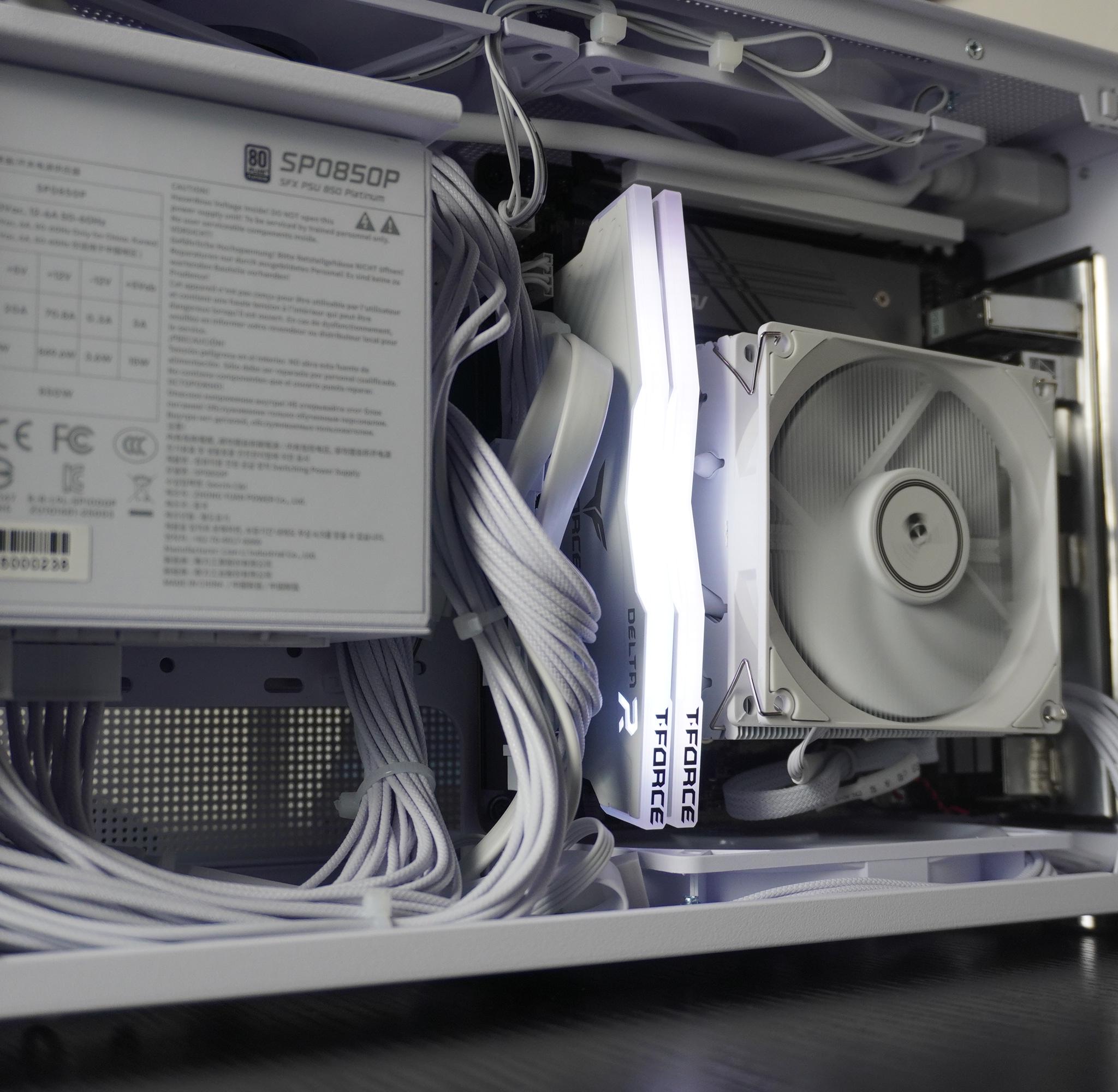 White Mini-ITX Gaming PC | RTX 4060 8GB, 1TB SSD, Ryzen 5 5500, 16GB DDR4-3200