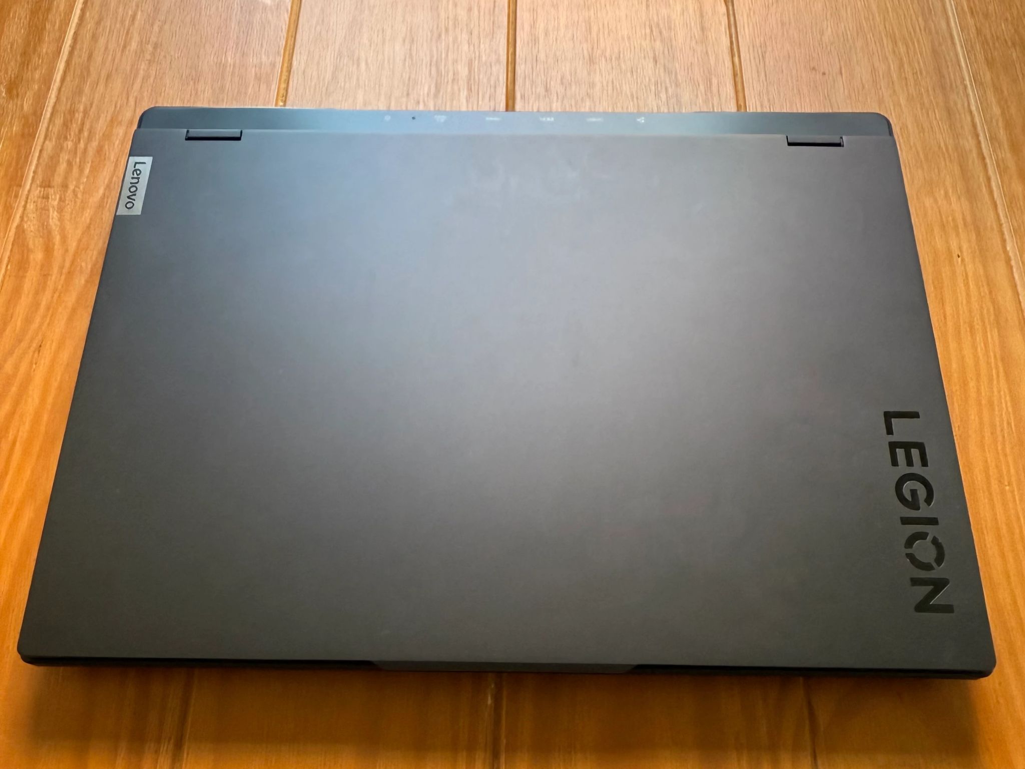 Lenovo Legion 7i Pro gaming laptop (Core i9, RTX 4080, 32 GB, 1 TB)